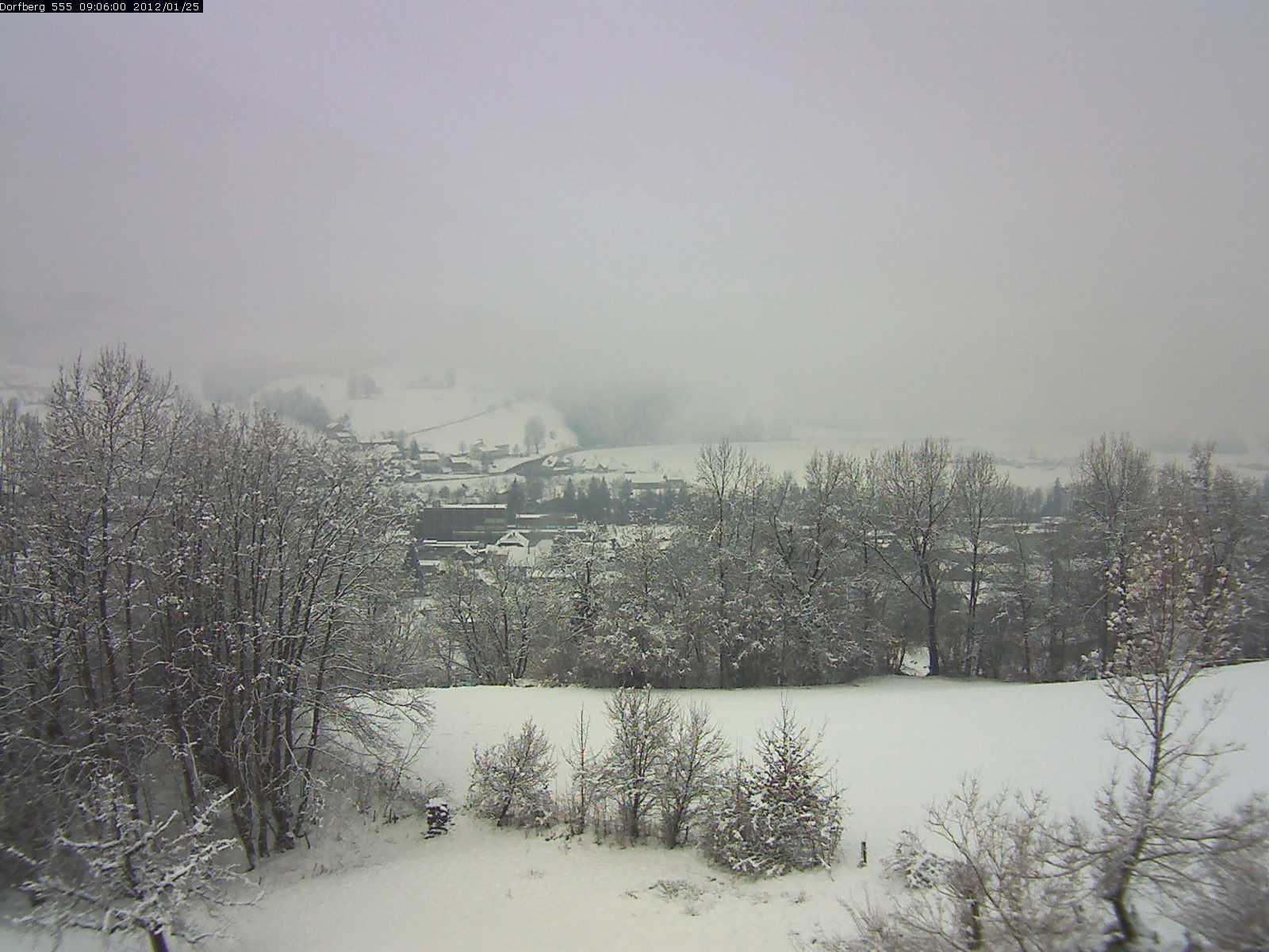 Webcam-Bild: Aussicht vom Dorfberg in Langnau 20120125-090600