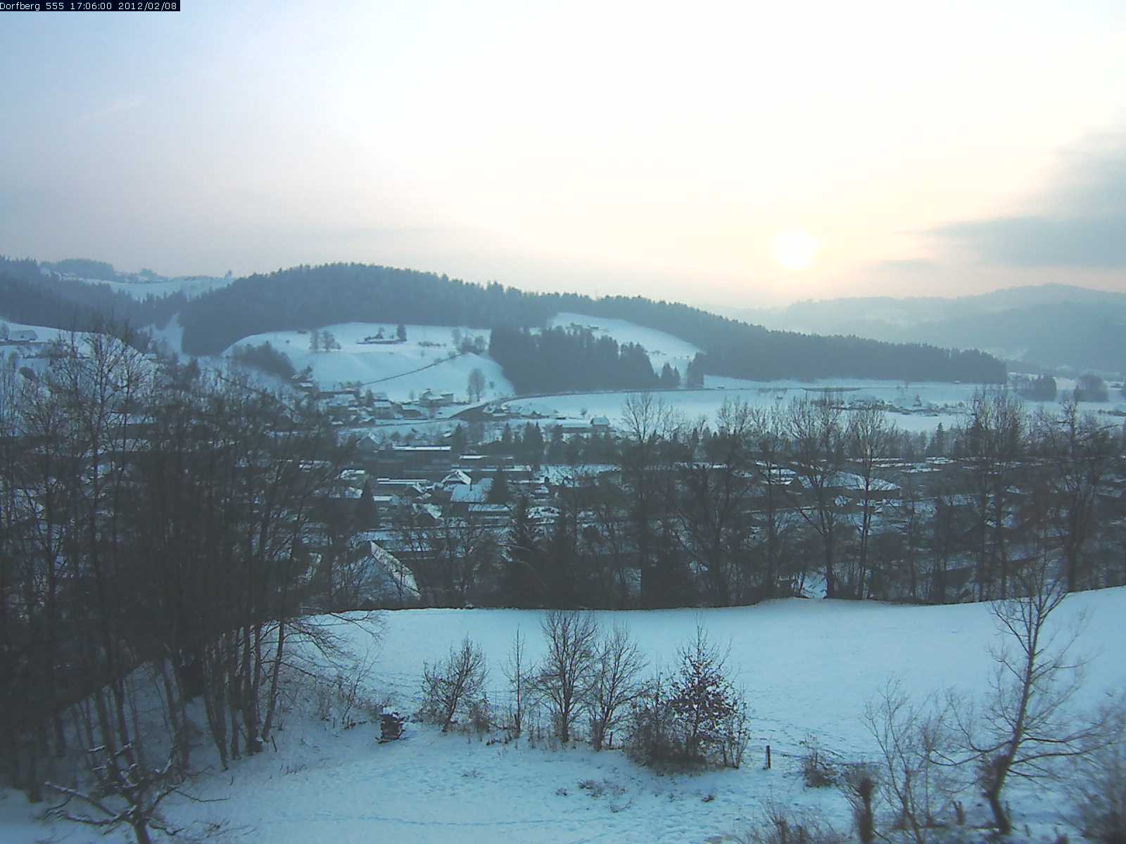Webcam-Bild: Aussicht vom Dorfberg in Langnau 20120208-170600