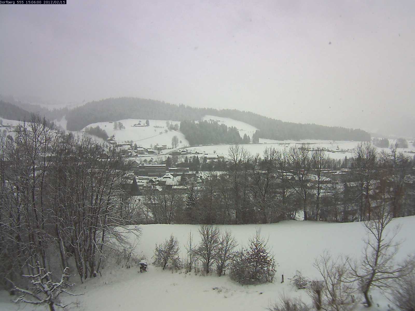 Webcam-Bild: Aussicht vom Dorfberg in Langnau 20120215-150600