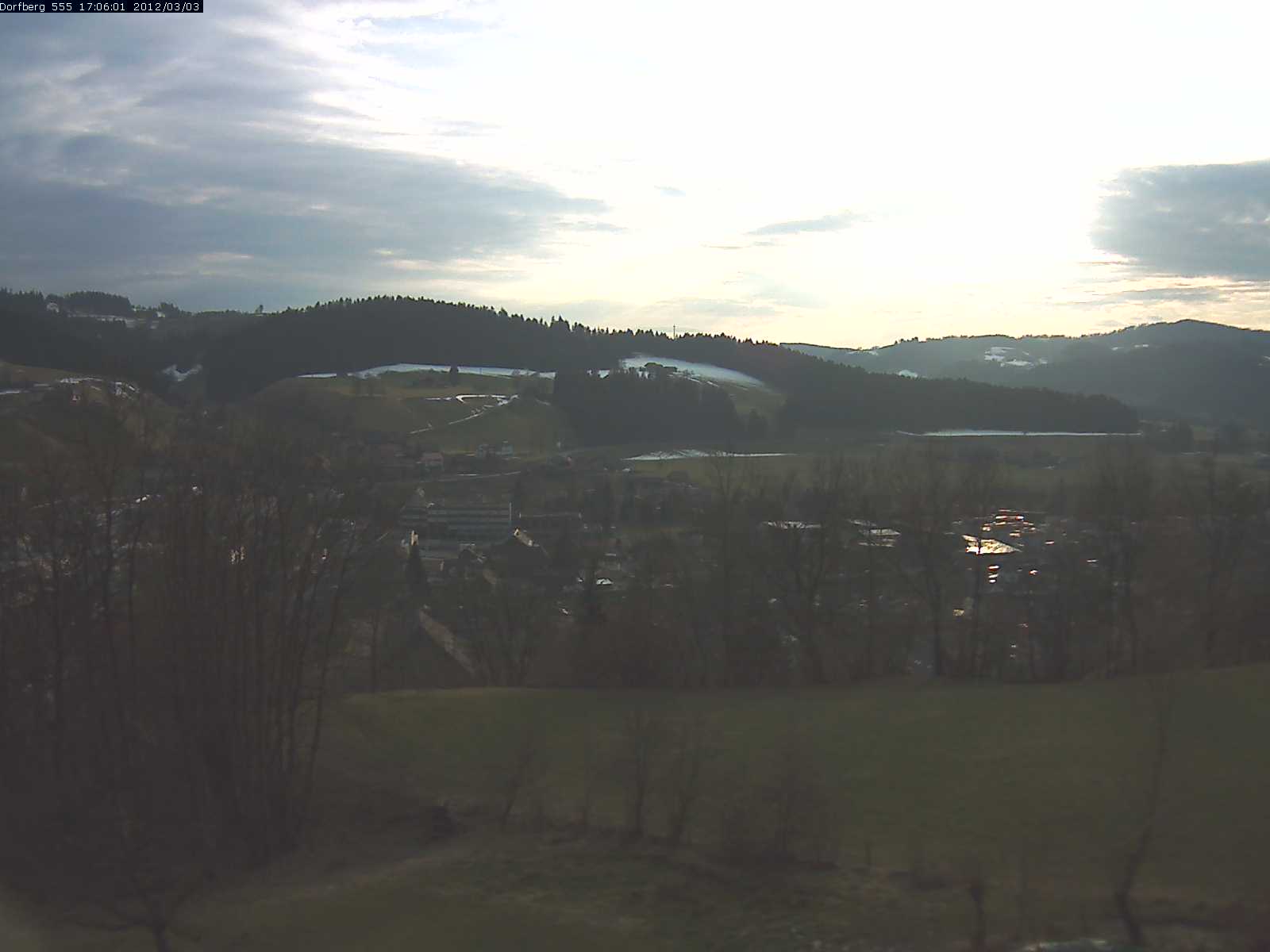 Webcam-Bild: Aussicht vom Dorfberg in Langnau 20120303-170600