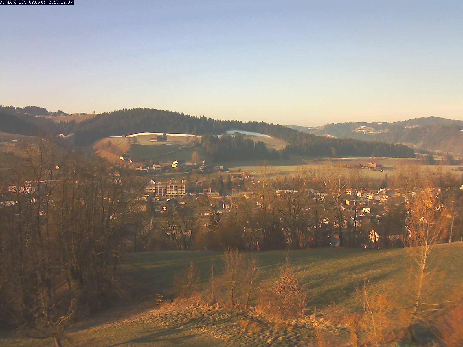 Webcam-Bild: Aussicht vom Dorfberg in Langnau 20120307-080600