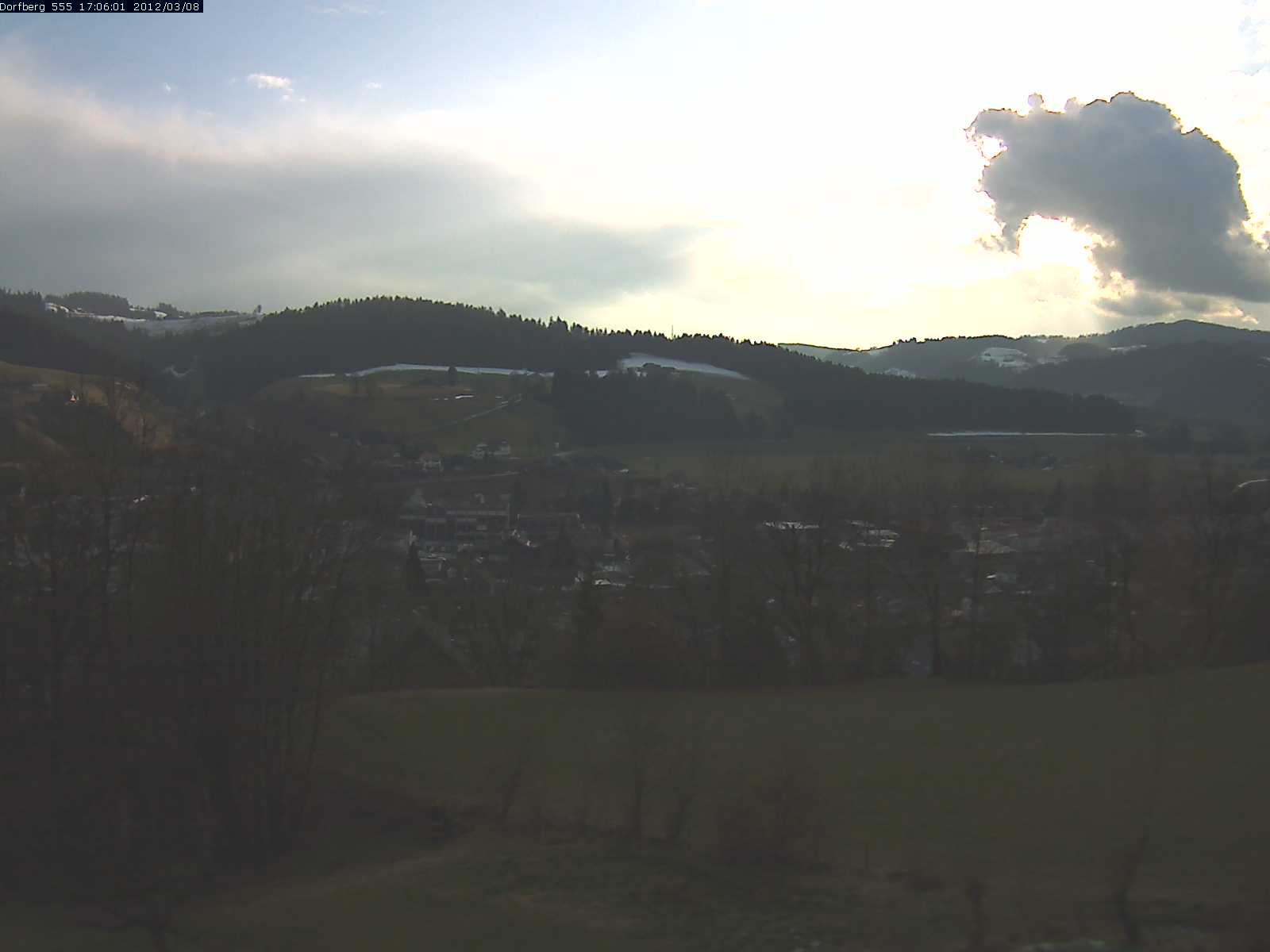 Webcam-Bild: Aussicht vom Dorfberg in Langnau 20120308-170600