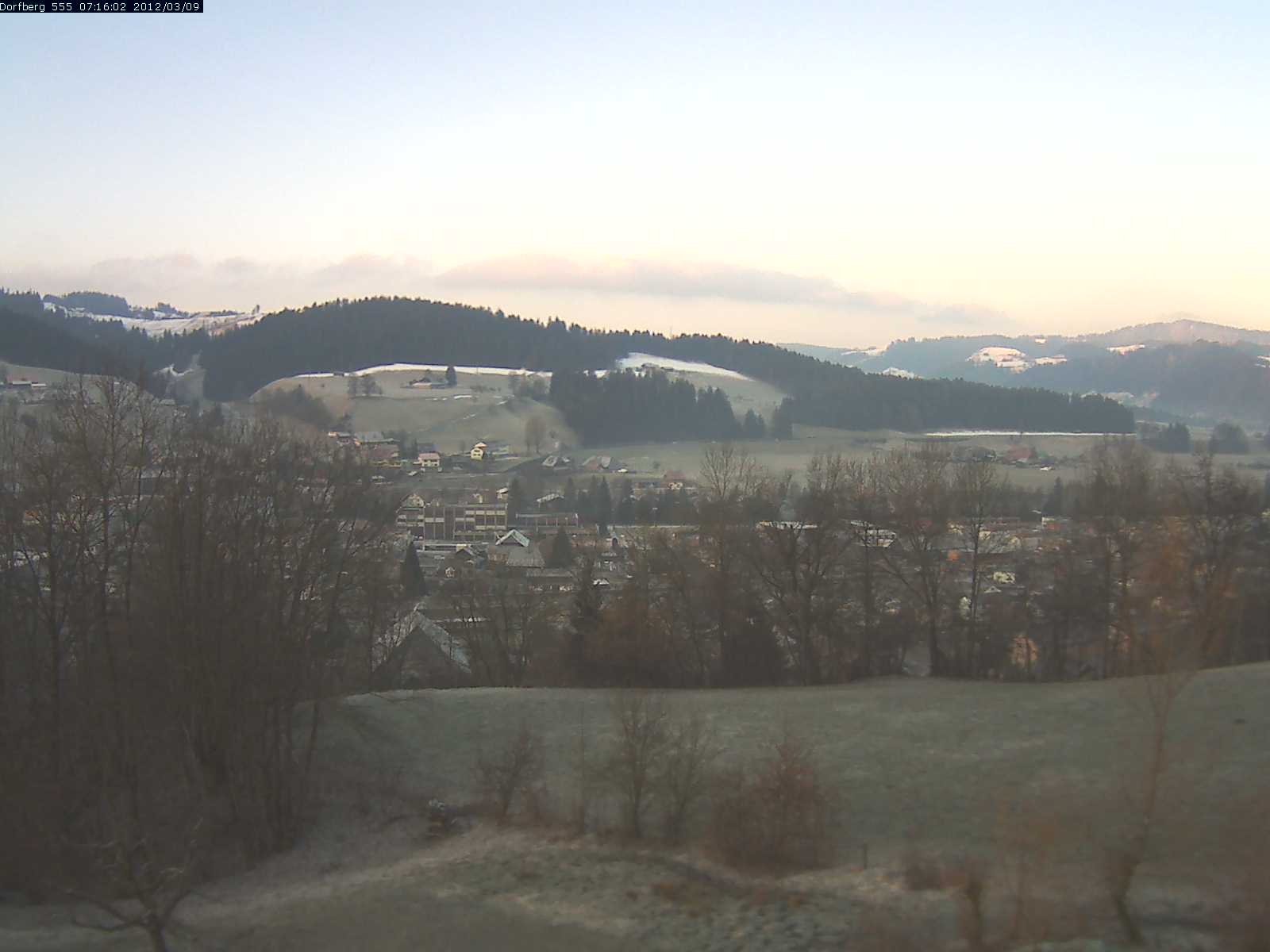 Webcam-Bild: Aussicht vom Dorfberg in Langnau 20120309-071600