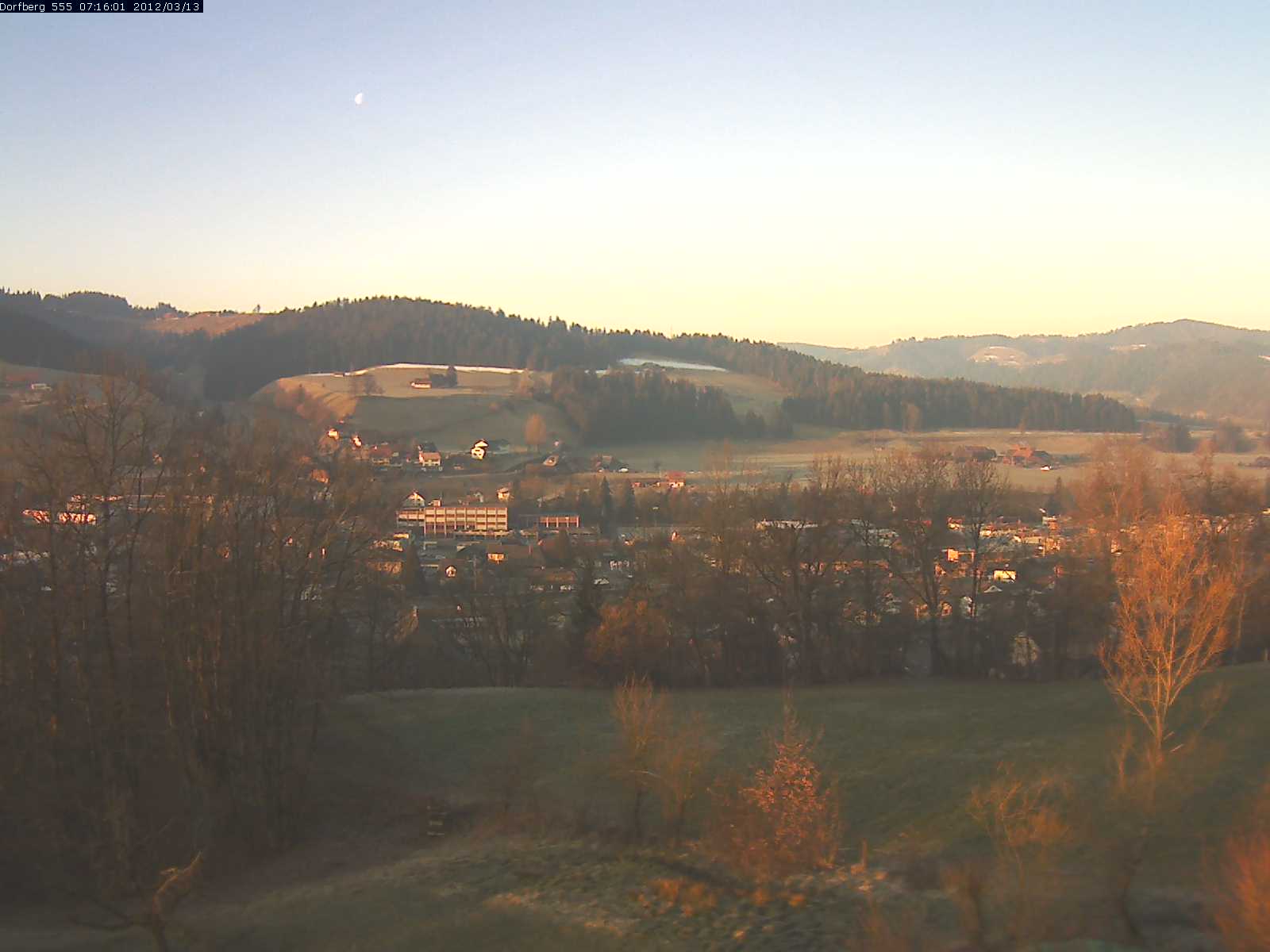 Webcam-Bild: Aussicht vom Dorfberg in Langnau 20120313-071600