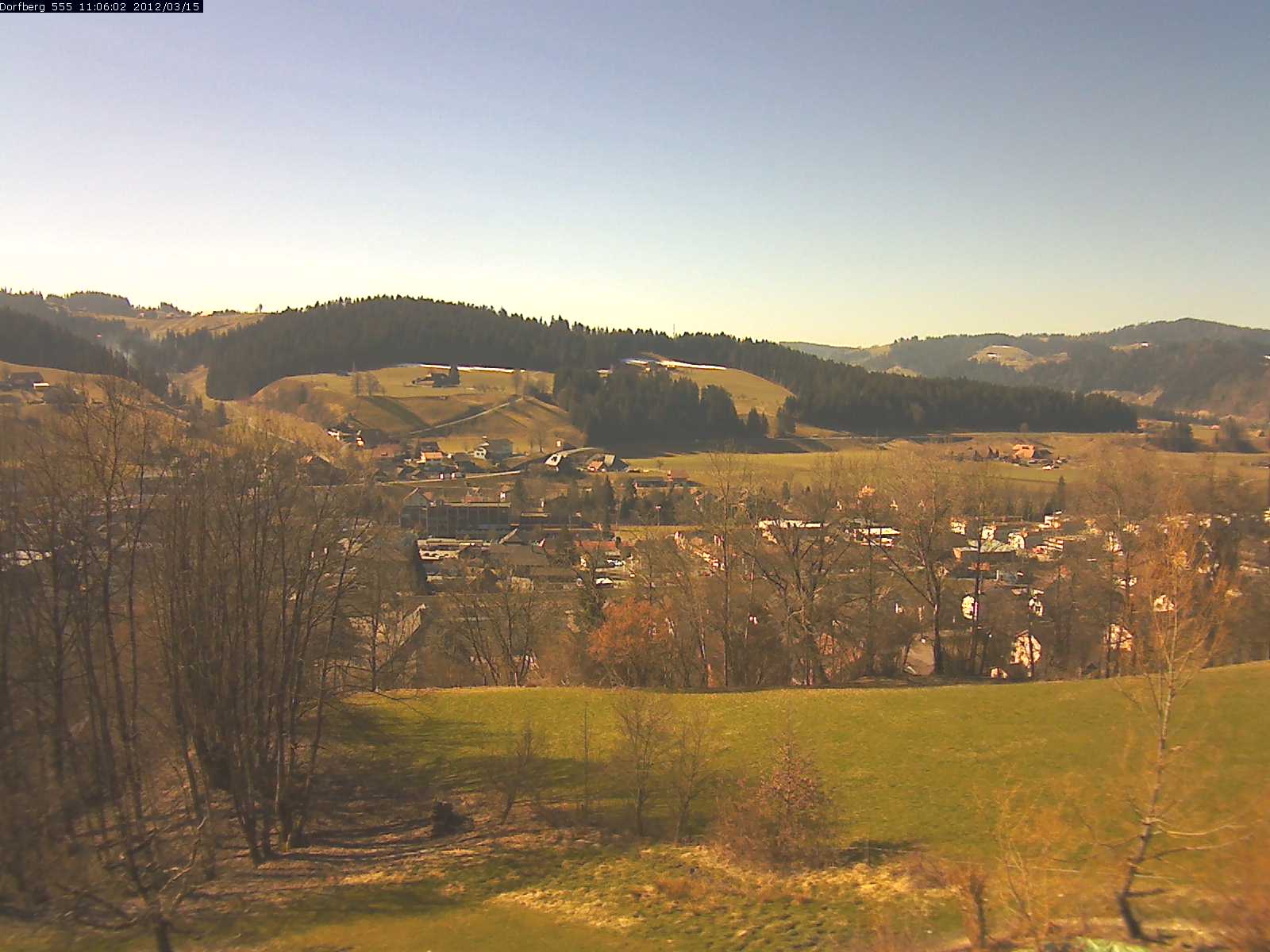 Webcam-Bild: Aussicht vom Dorfberg in Langnau 20120315-110600