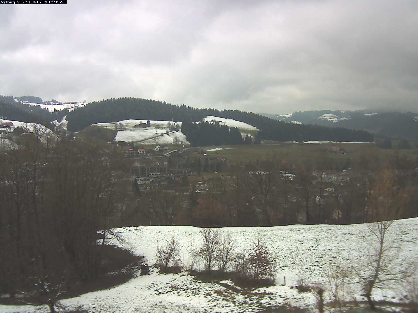Webcam-Bild: Aussicht vom Dorfberg in Langnau 20120320-110600