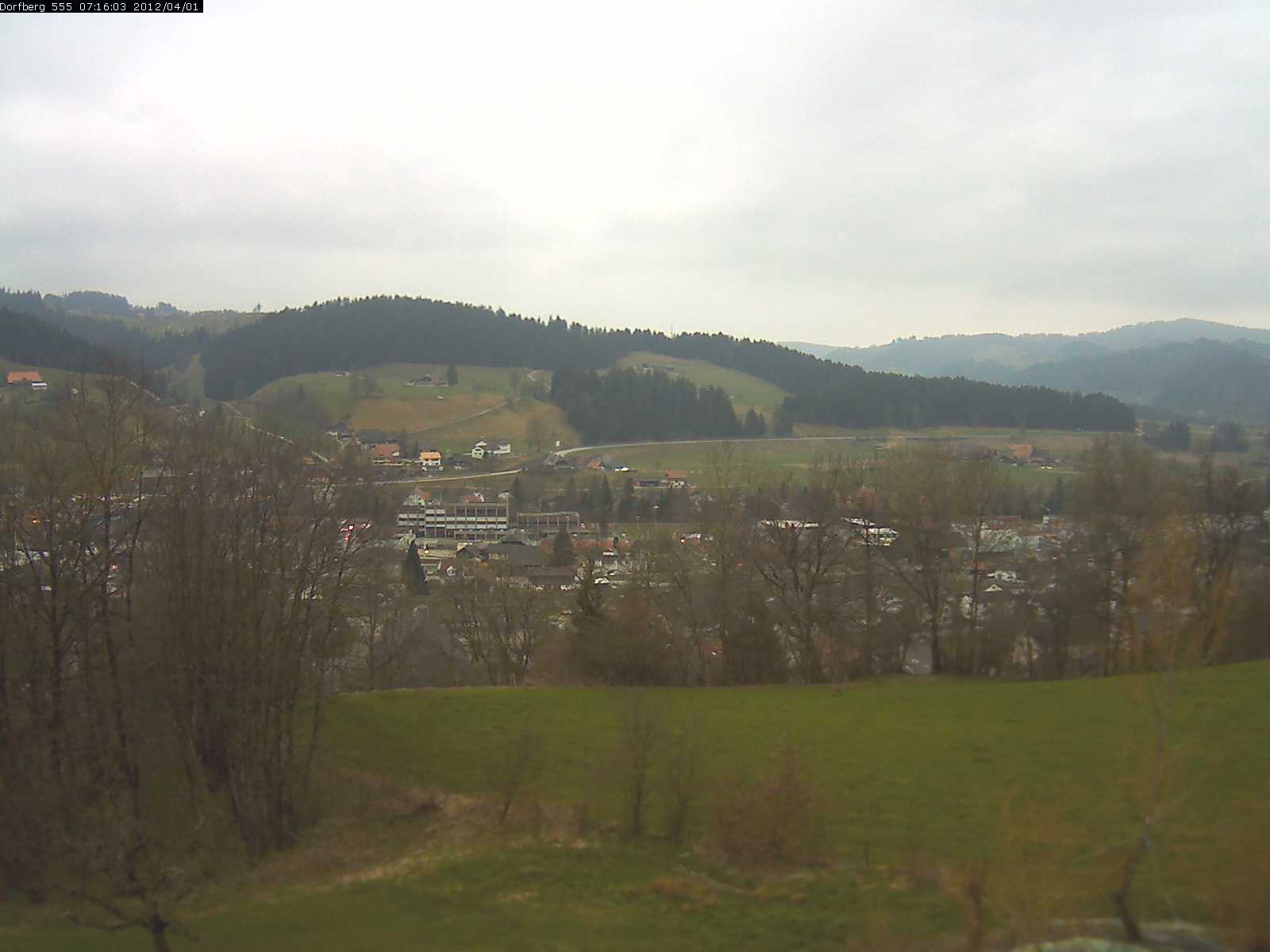 Webcam-Bild: Aussicht vom Dorfberg in Langnau 20120401-071600
