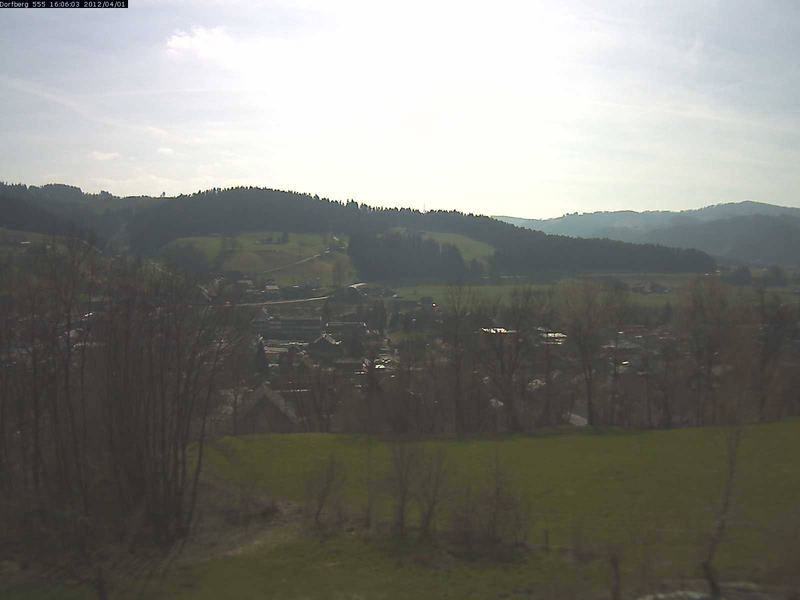 Webcam-Bild: Aussicht vom Dorfberg in Langnau 20120401-160600