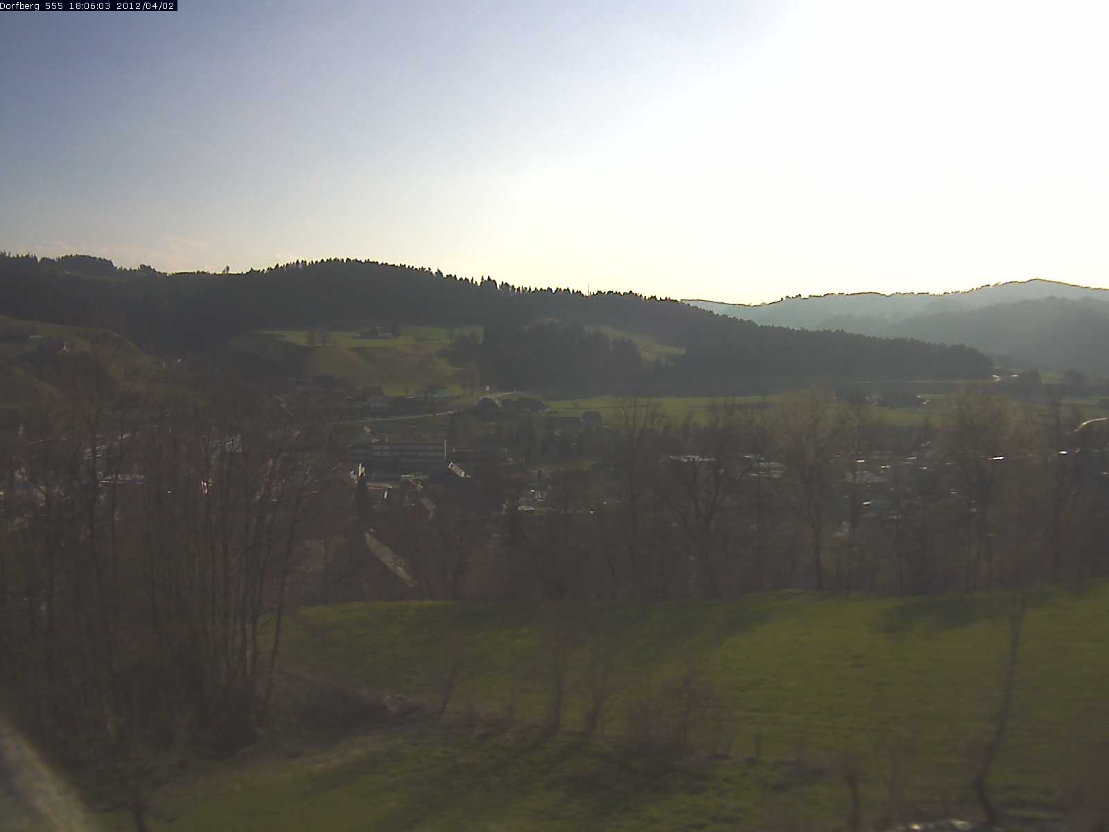 Webcam-Bild: Aussicht vom Dorfberg in Langnau 20120402-180600