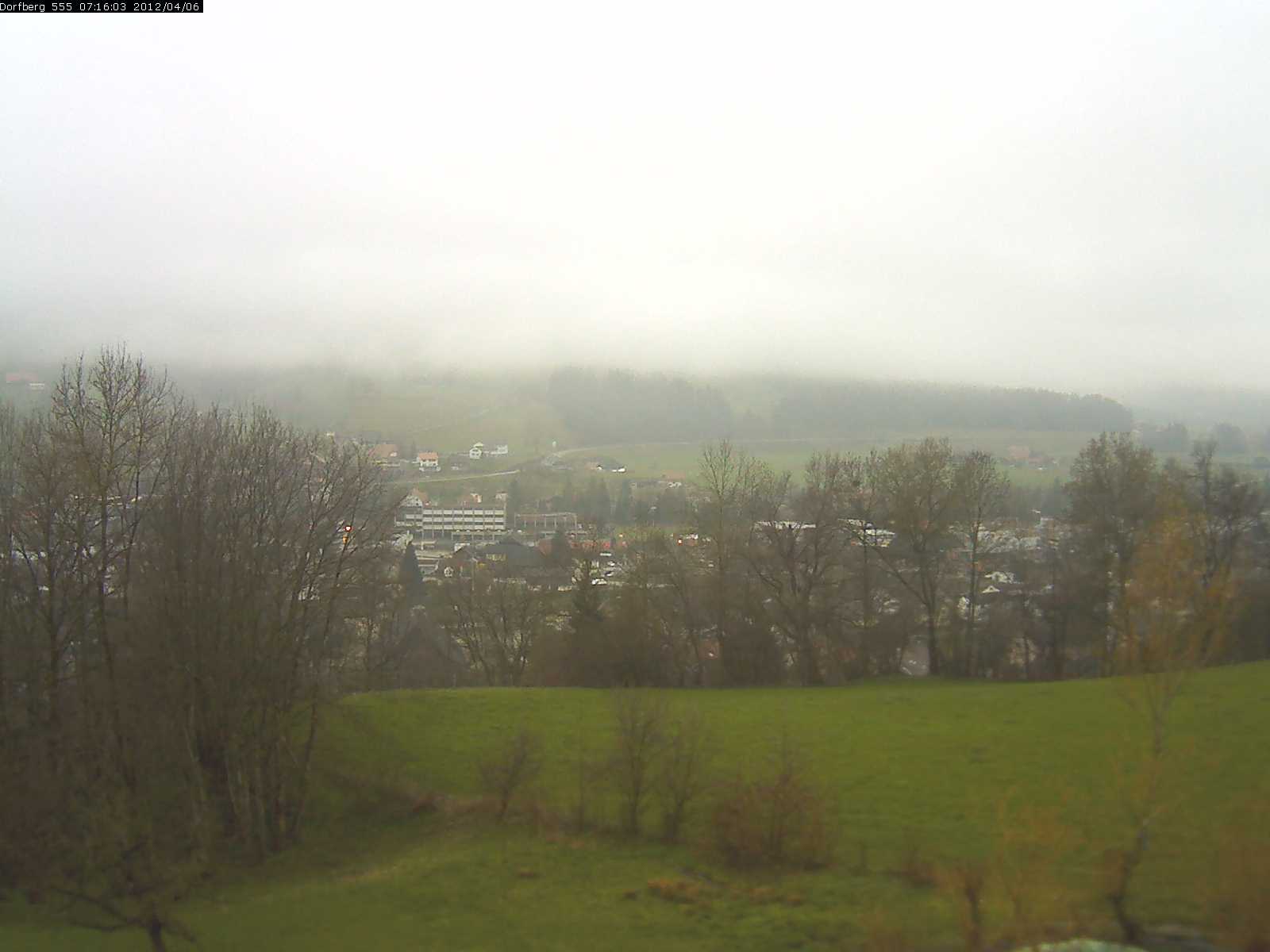 Webcam-Bild: Aussicht vom Dorfberg in Langnau 20120406-071600