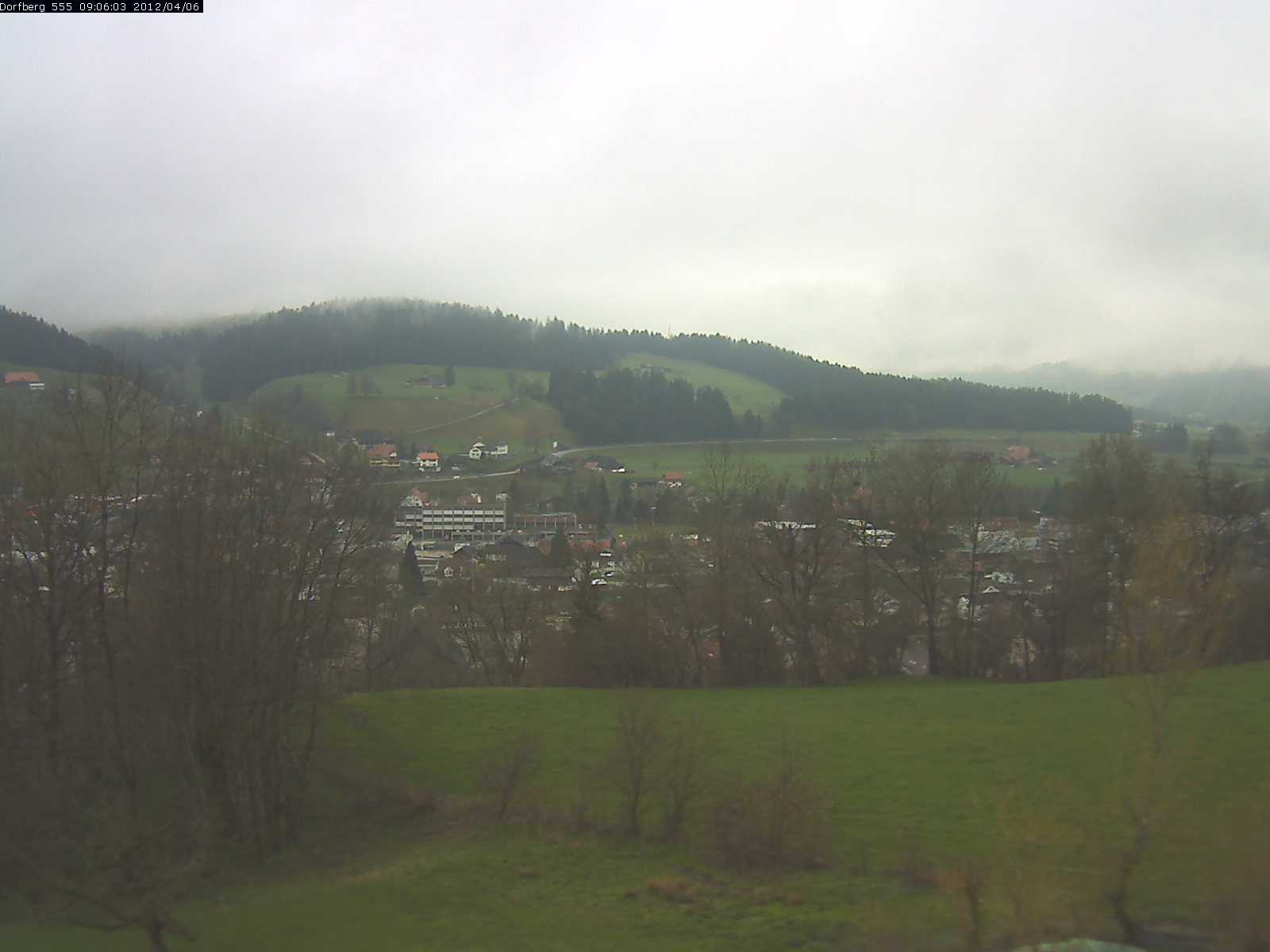Webcam-Bild: Aussicht vom Dorfberg in Langnau 20120406-090600
