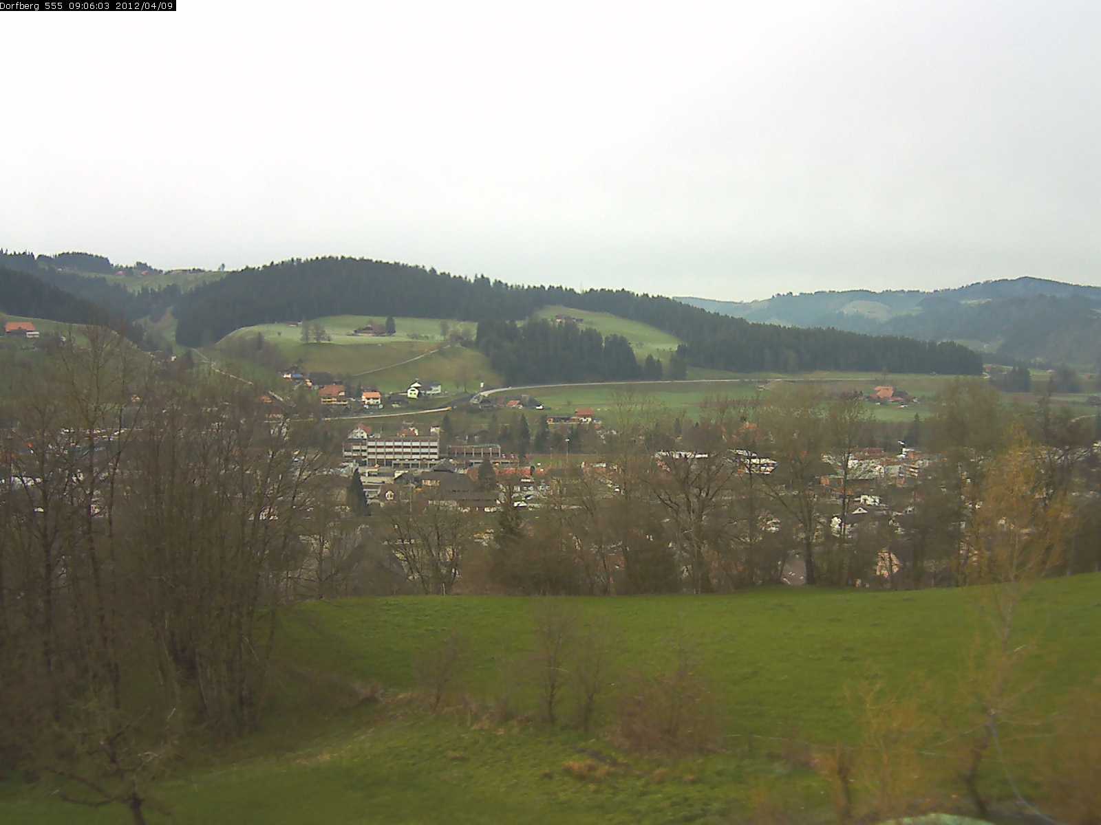 Webcam-Bild: Aussicht vom Dorfberg in Langnau 20120409-090600