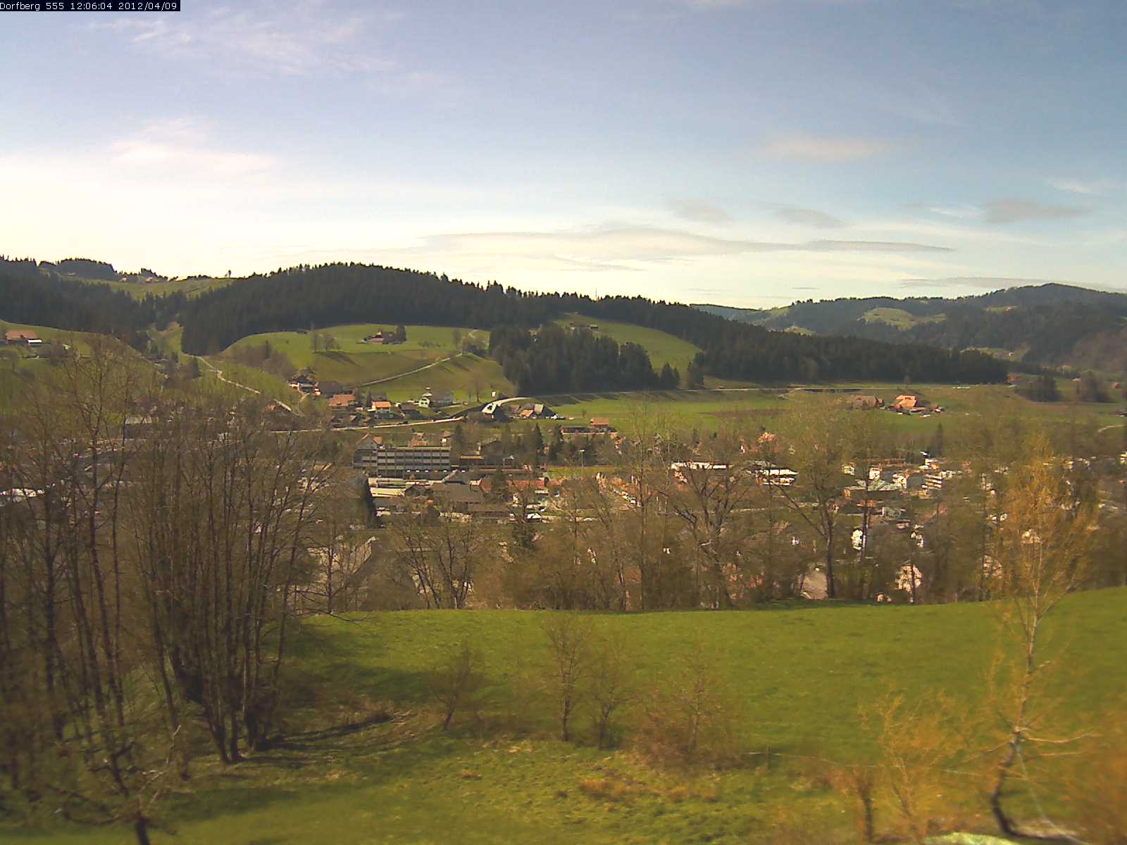 Webcam-Bild: Aussicht vom Dorfberg in Langnau 20120409-120600