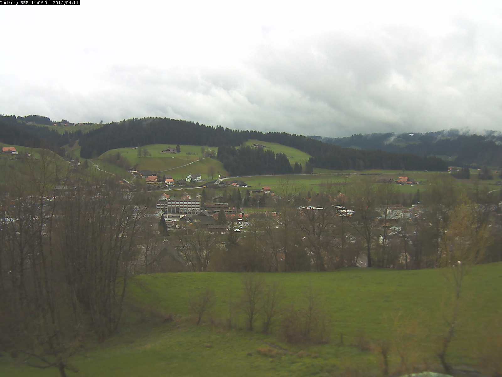 Webcam-Bild: Aussicht vom Dorfberg in Langnau 20120411-140600