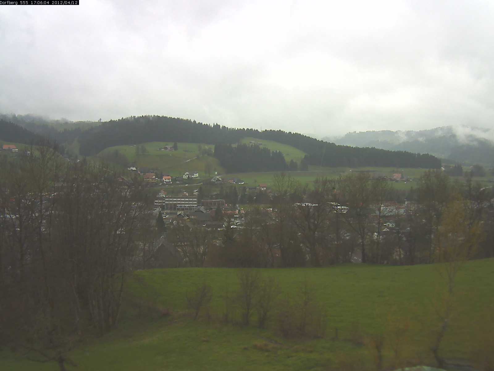 Webcam-Bild: Aussicht vom Dorfberg in Langnau 20120412-170600