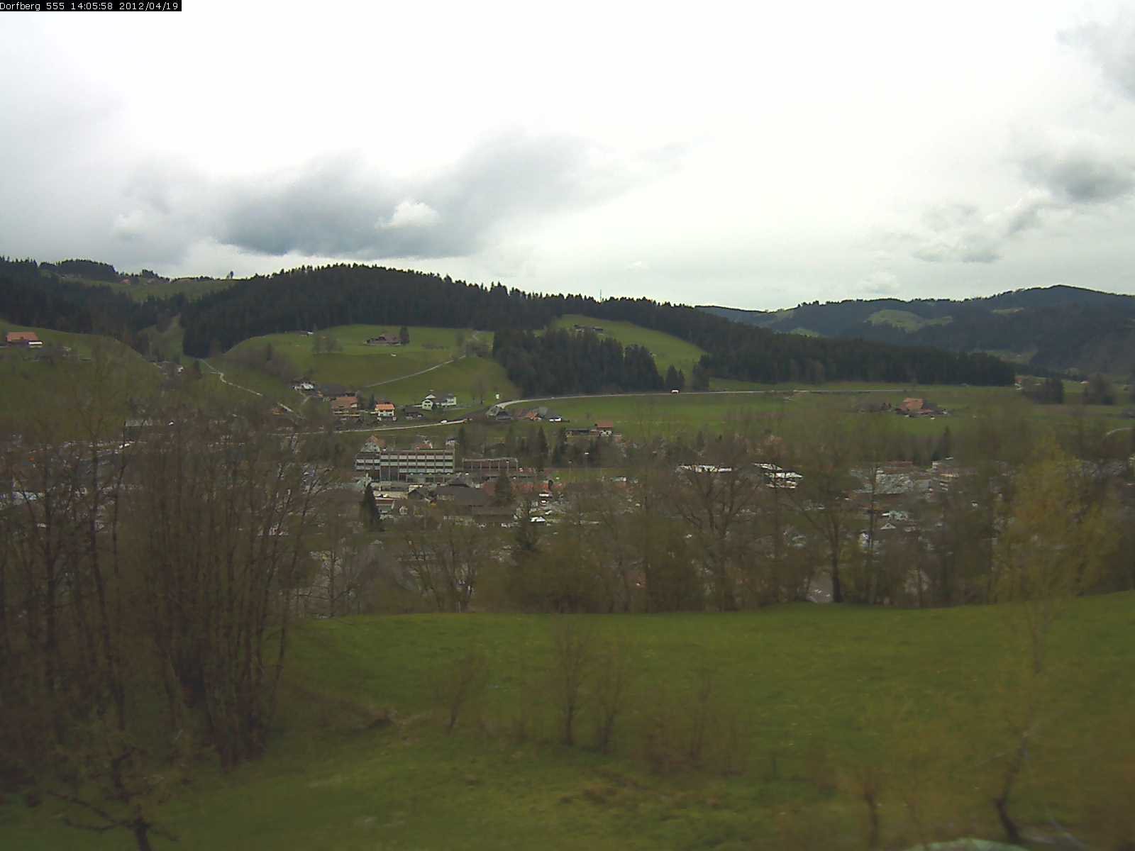 Webcam-Bild: Aussicht vom Dorfberg in Langnau 20120419-140600