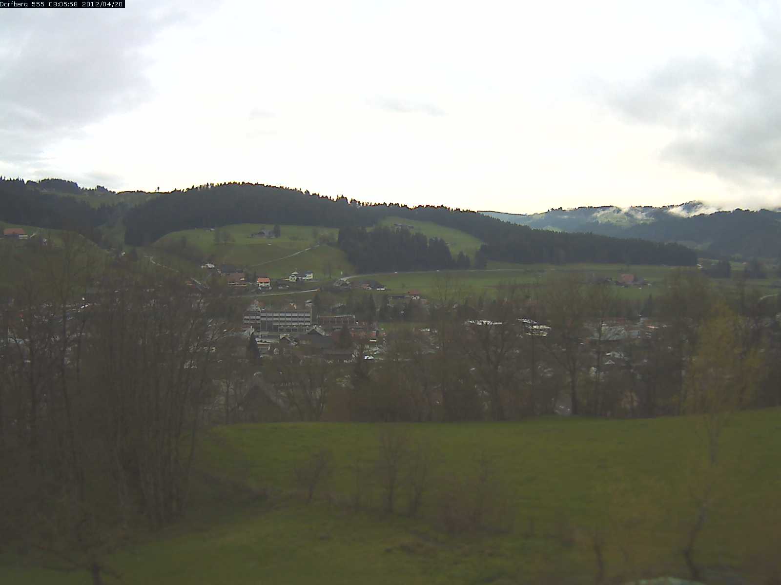 Webcam-Bild: Aussicht vom Dorfberg in Langnau 20120420-080600