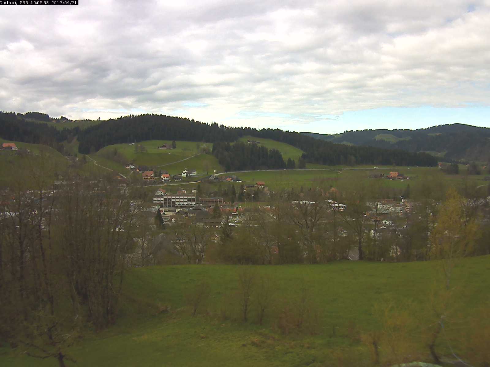 Webcam-Bild: Aussicht vom Dorfberg in Langnau 20120421-100600