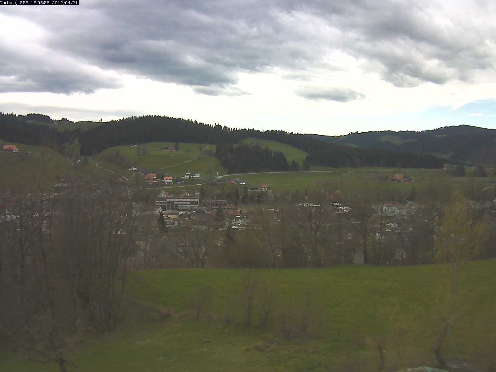 Webcam-Bild: Aussicht vom Dorfberg in Langnau 20120421-150600