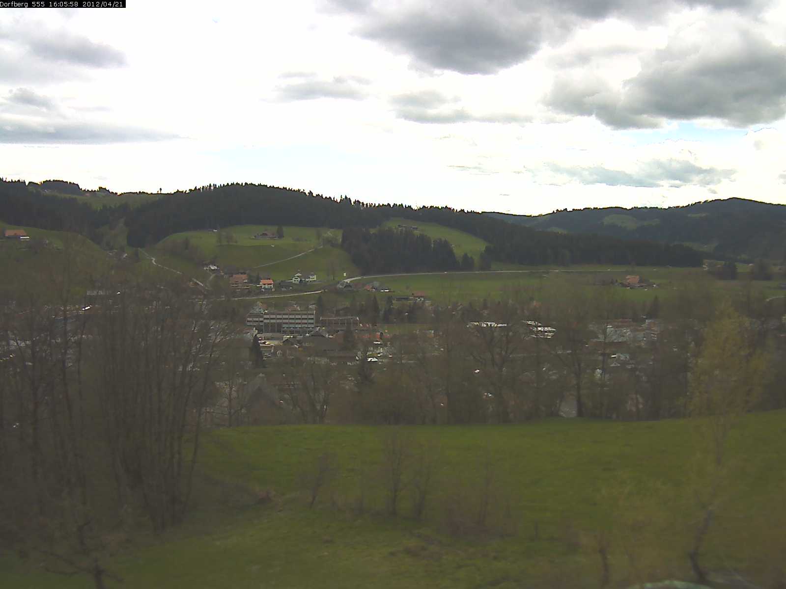 Webcam-Bild: Aussicht vom Dorfberg in Langnau 20120421-160600