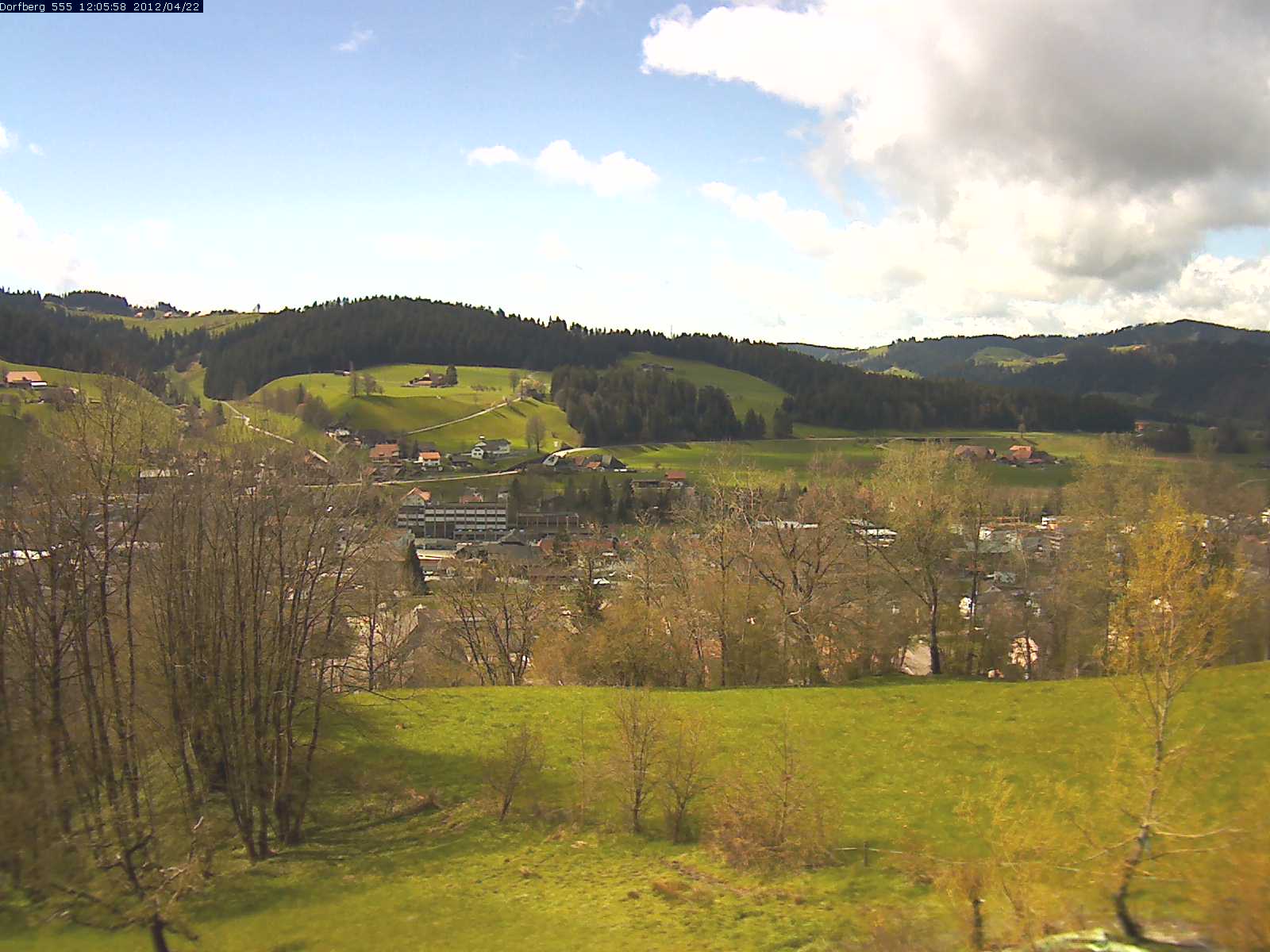 Webcam-Bild: Aussicht vom Dorfberg in Langnau 20120422-120600