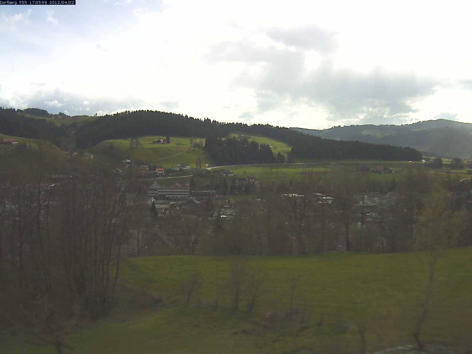 Webcam-Bild: Aussicht vom Dorfberg in Langnau 20120422-170600