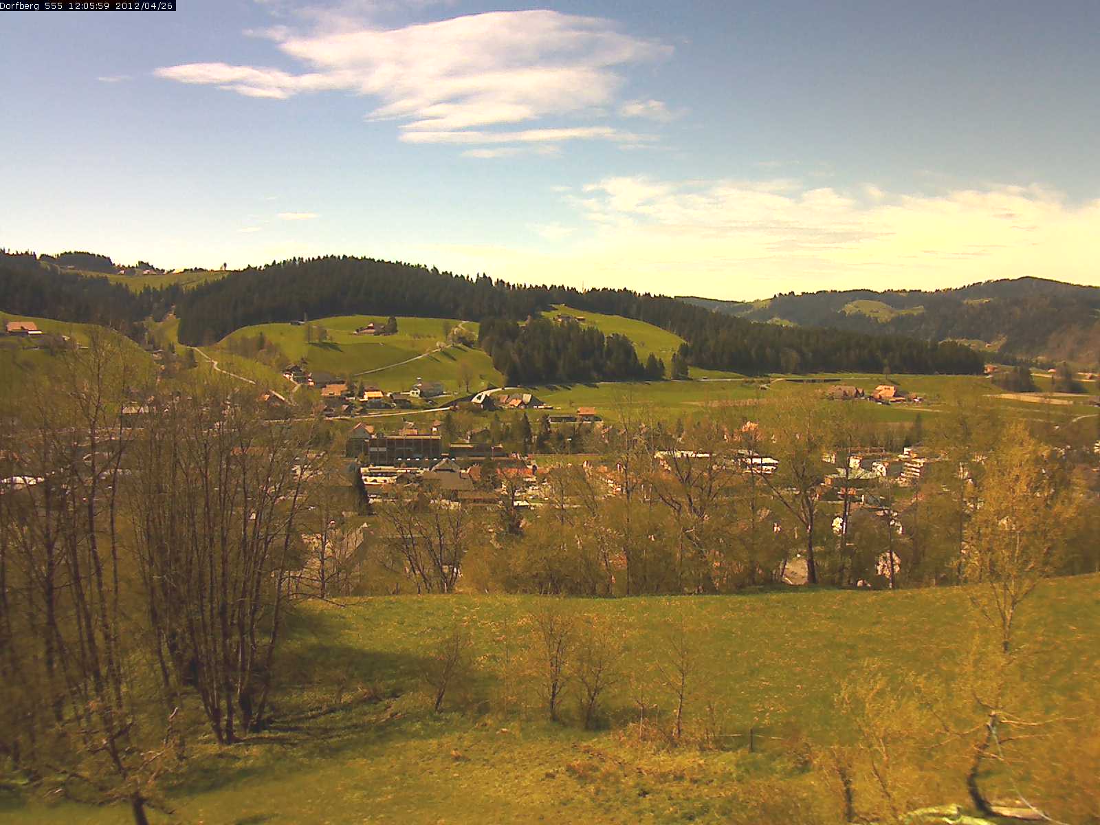 Webcam-Bild: Aussicht vom Dorfberg in Langnau 20120426-120600