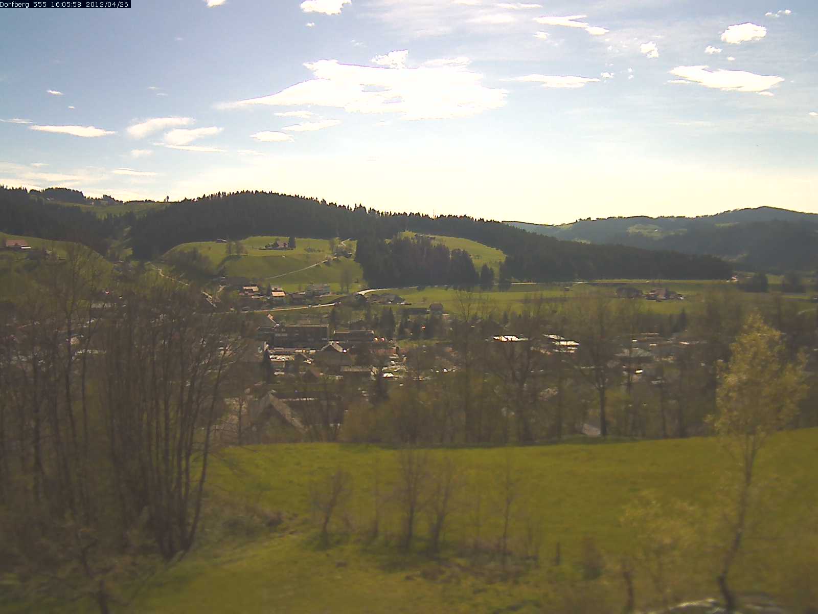 Webcam-Bild: Aussicht vom Dorfberg in Langnau 20120426-160600