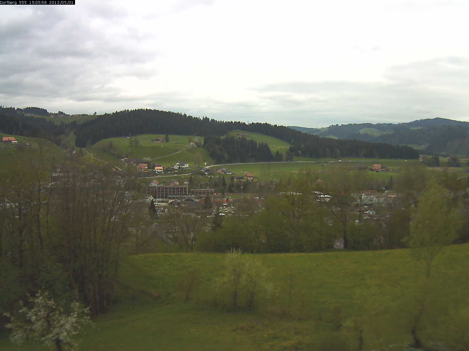 Webcam-Bild: Aussicht vom Dorfberg in Langnau 20120501-150600