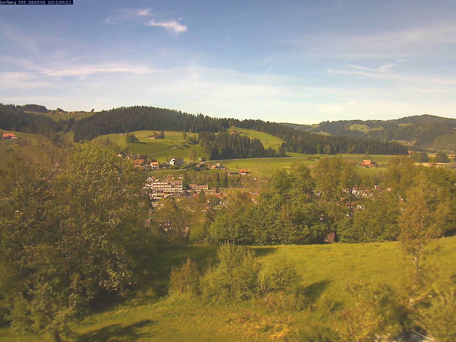 Webcam-Bild: Aussicht vom Dorfberg in Langnau 20120511-090600