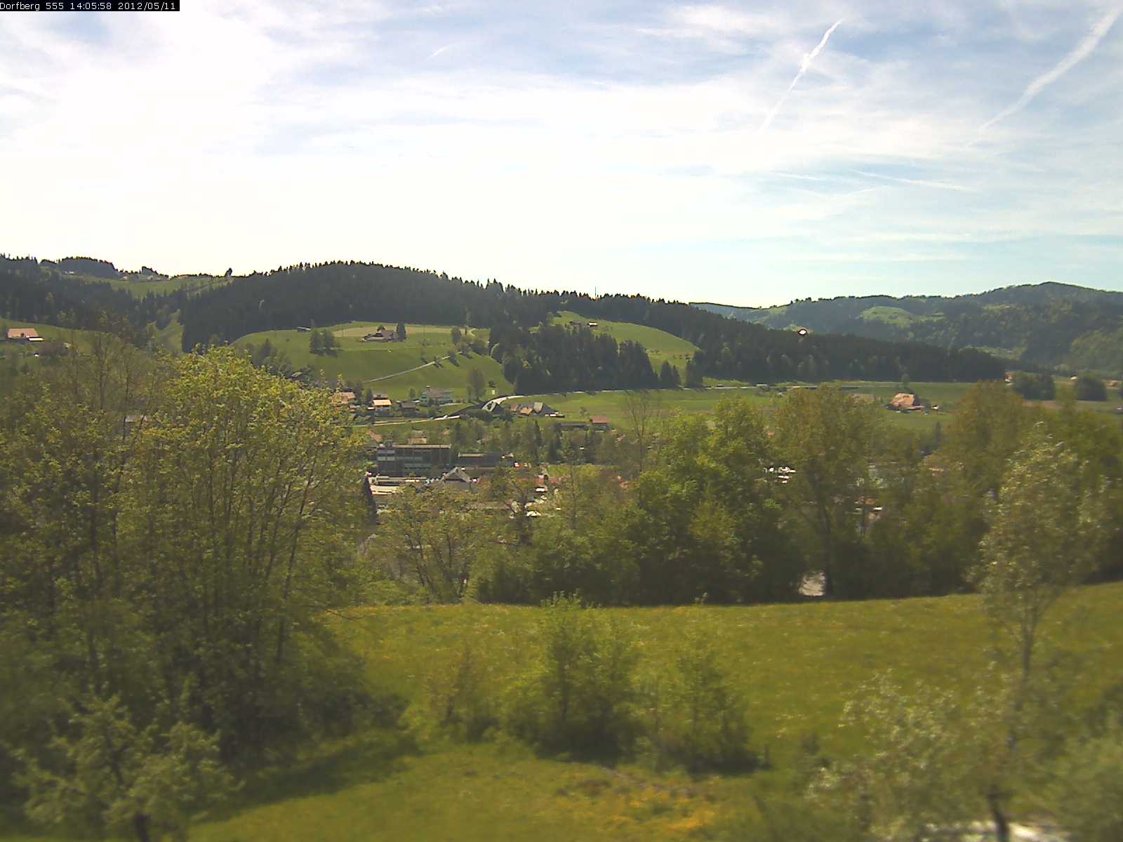 Webcam-Bild: Aussicht vom Dorfberg in Langnau 20120511-140600