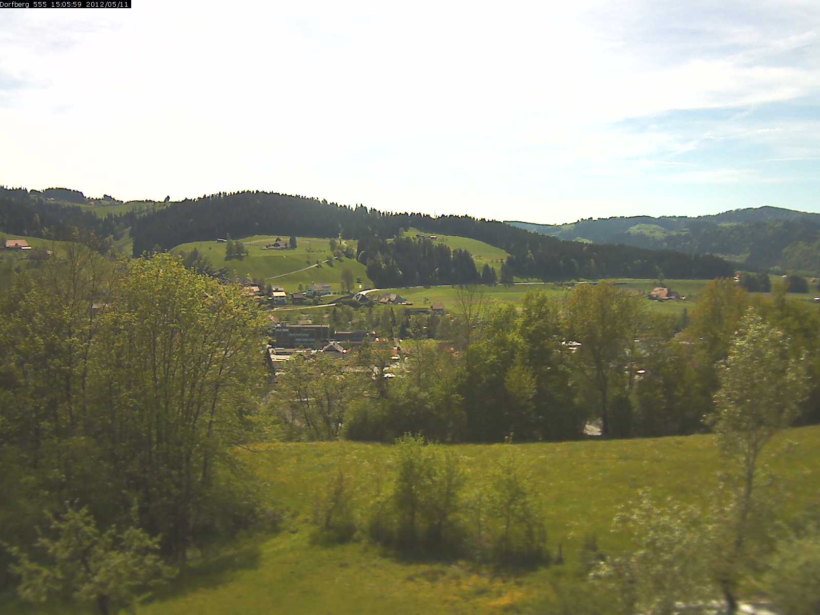 Webcam-Bild: Aussicht vom Dorfberg in Langnau 20120511-150600