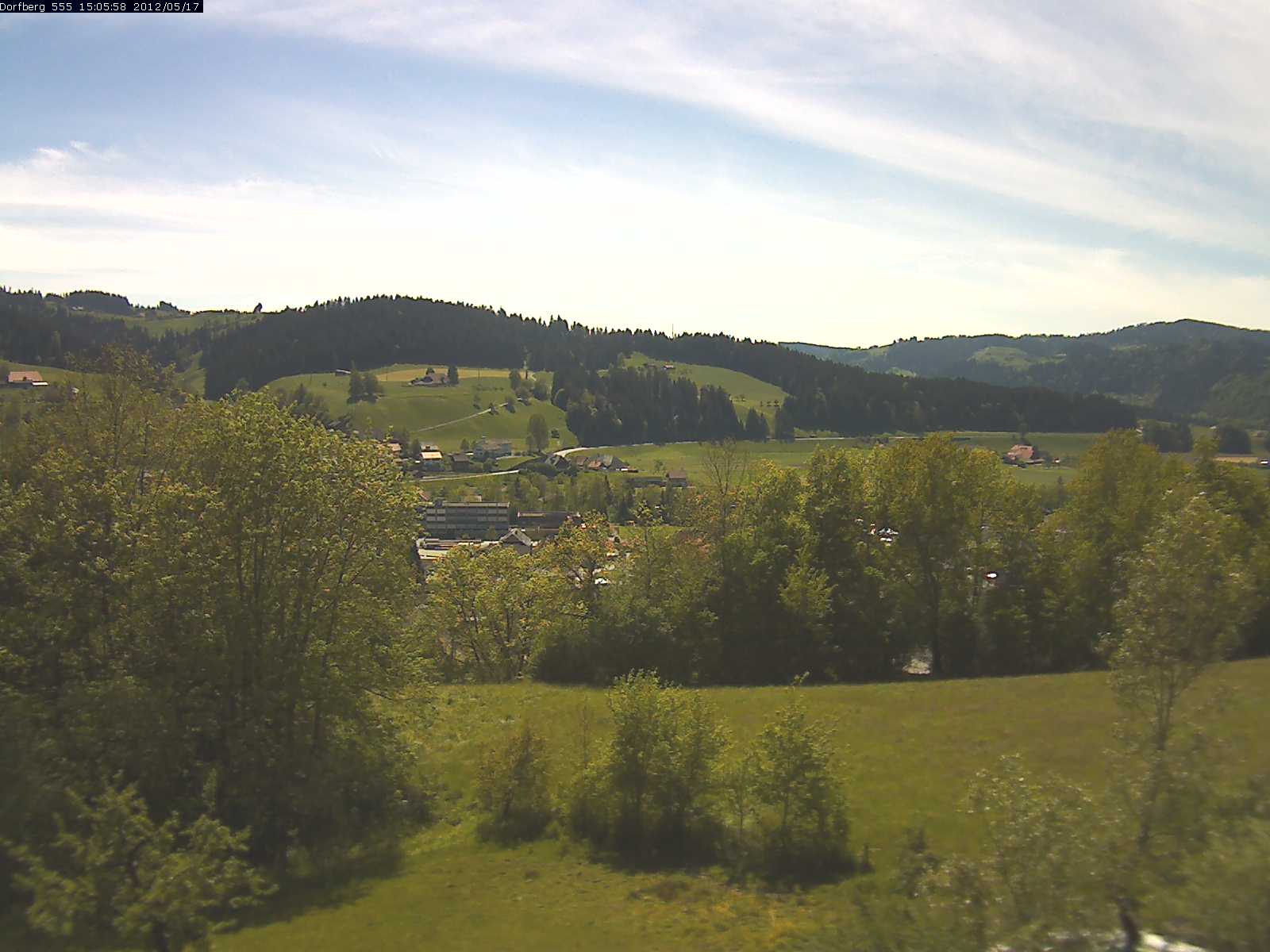 Webcam-Bild: Aussicht vom Dorfberg in Langnau 20120517-150600