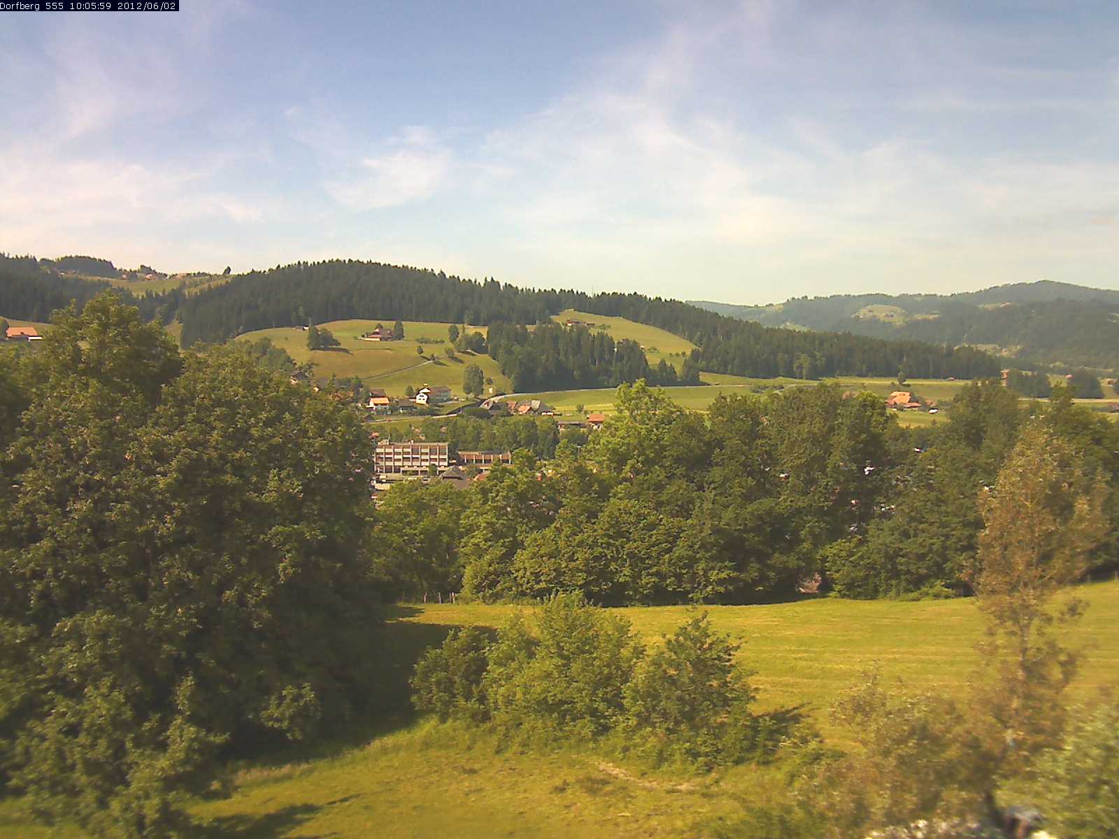 Webcam-Bild: Aussicht vom Dorfberg in Langnau 20120602-100600