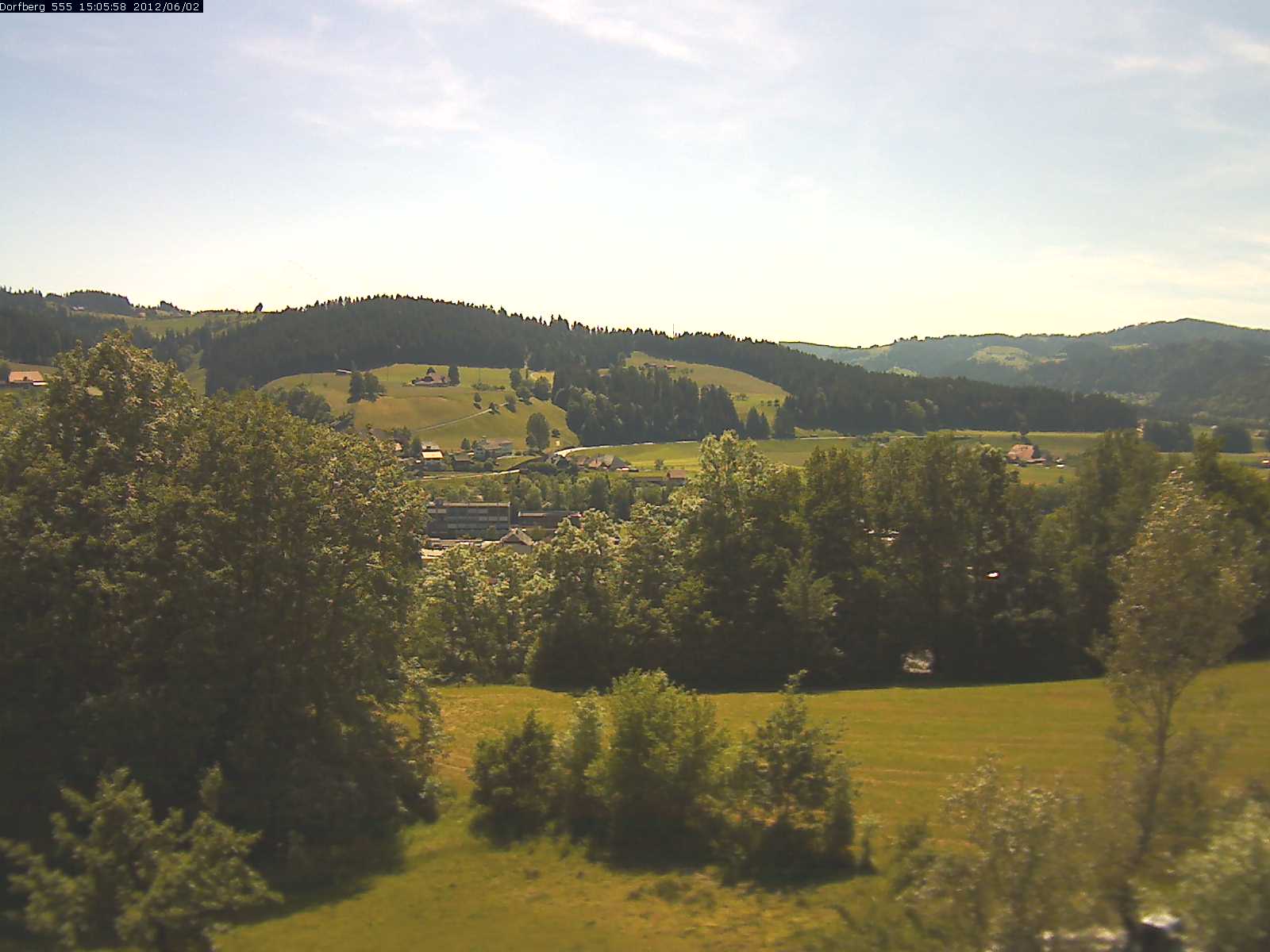 Webcam-Bild: Aussicht vom Dorfberg in Langnau 20120602-150600