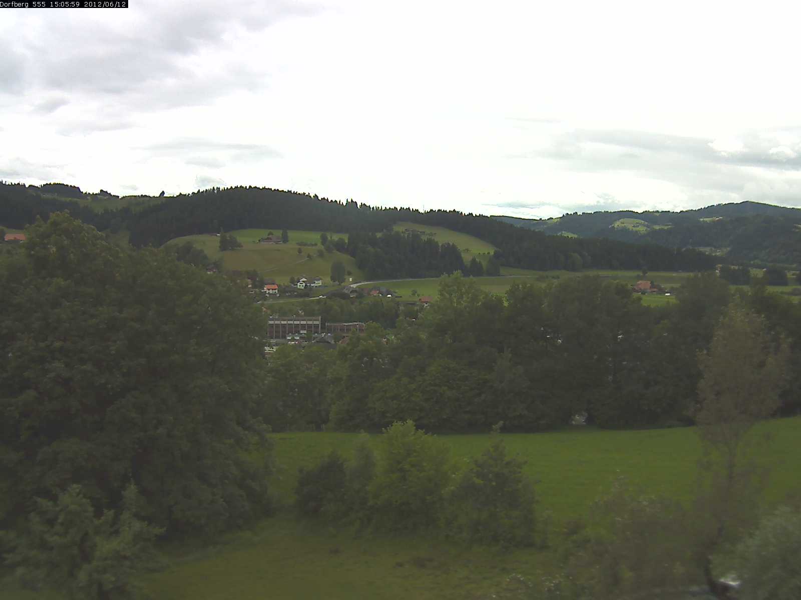 Webcam-Bild: Aussicht vom Dorfberg in Langnau 20120612-150600