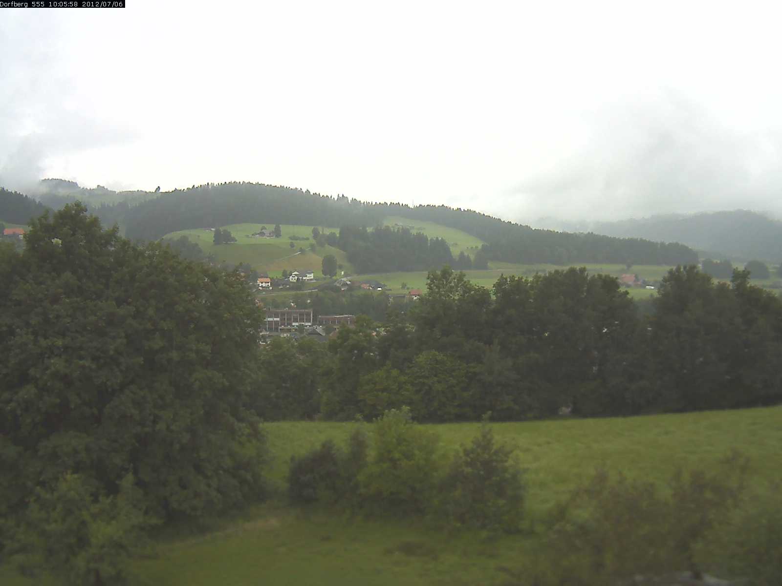 Webcam-Bild: Aussicht vom Dorfberg in Langnau 20120706-100600