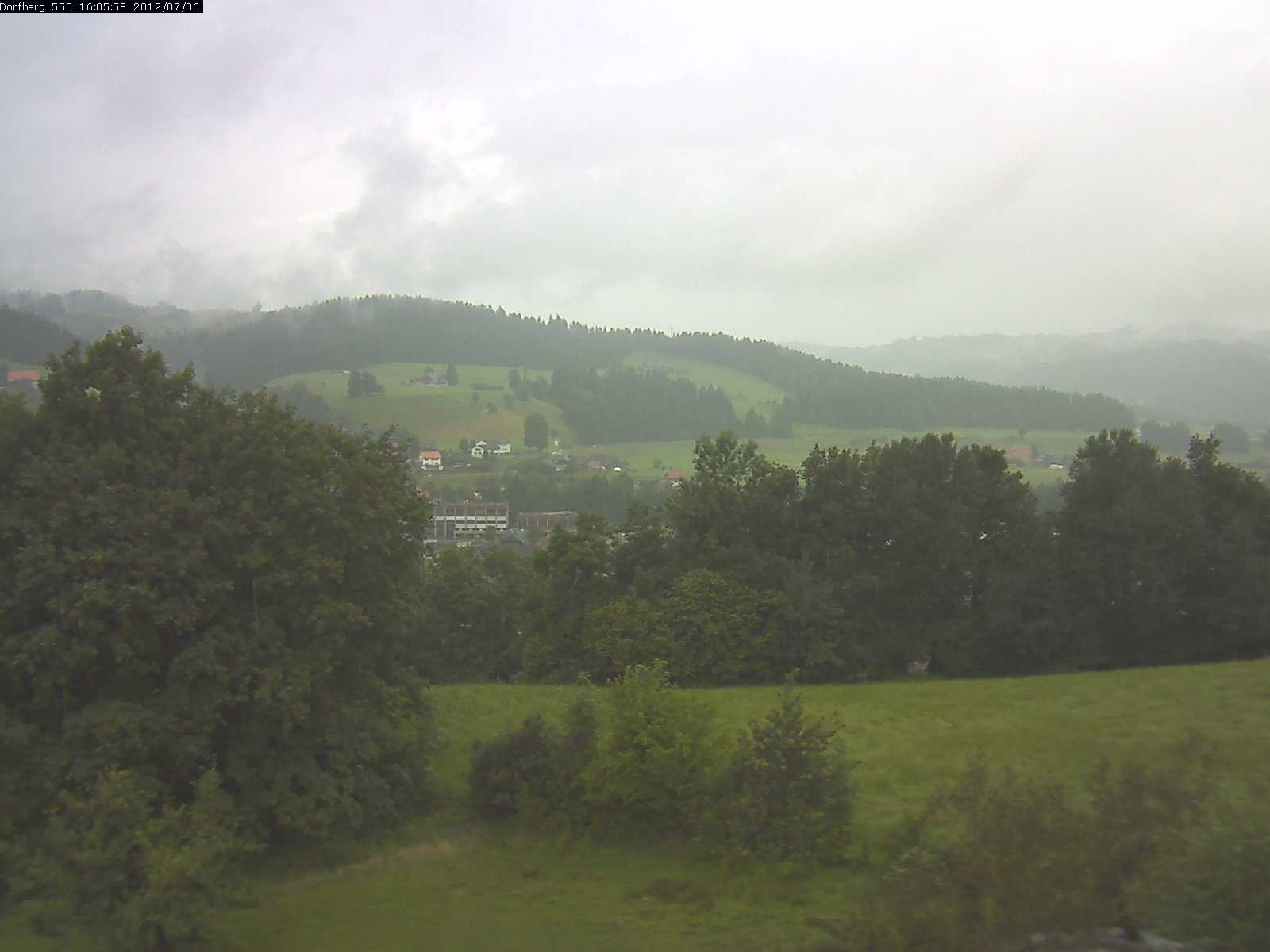 Webcam-Bild: Aussicht vom Dorfberg in Langnau 20120706-160600