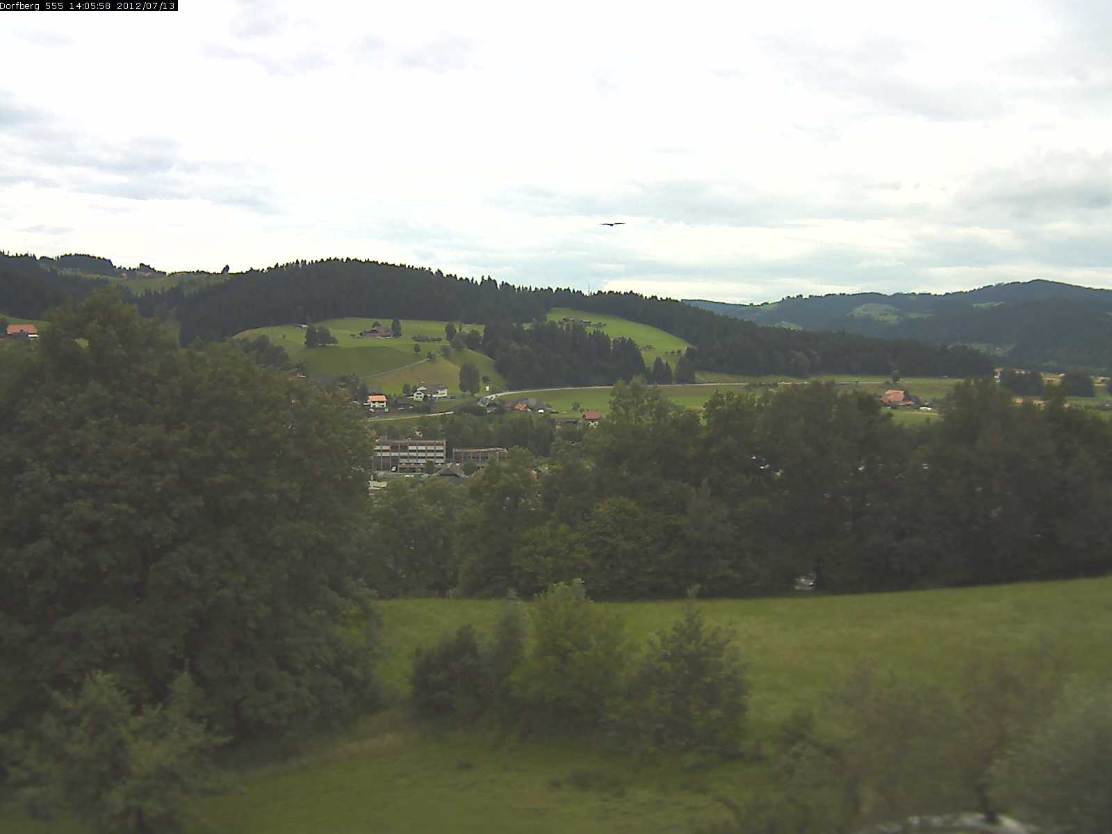 Webcam-Bild: Aussicht vom Dorfberg in Langnau 20120713-140600