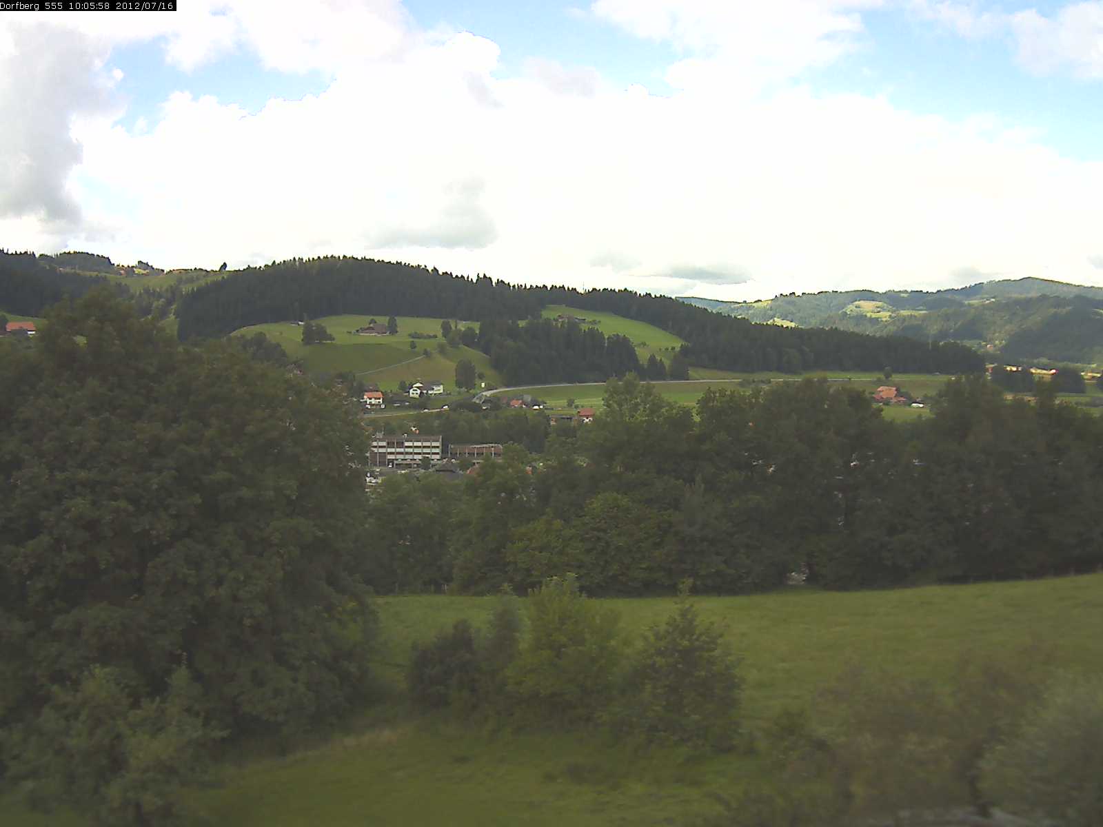 Webcam-Bild: Aussicht vom Dorfberg in Langnau 20120716-100600