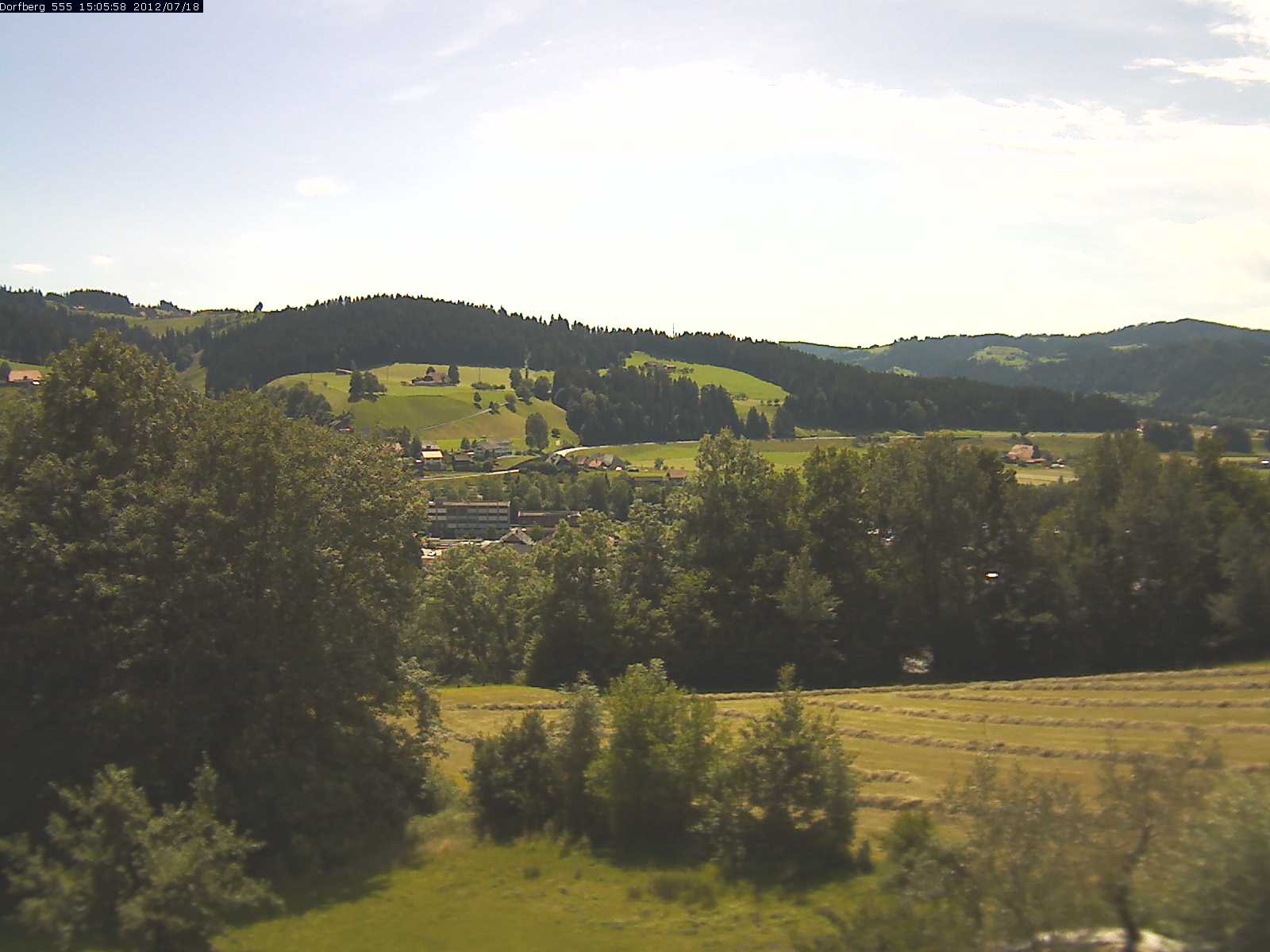 Webcam-Bild: Aussicht vom Dorfberg in Langnau 20120718-150600