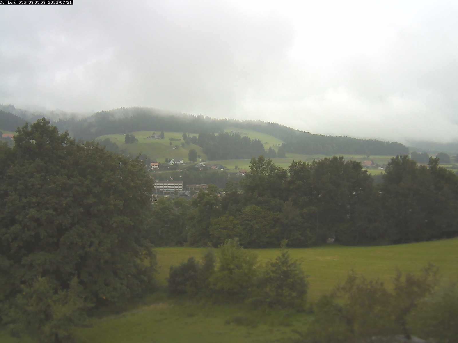 Webcam-Bild: Aussicht vom Dorfberg in Langnau 20120721-080600