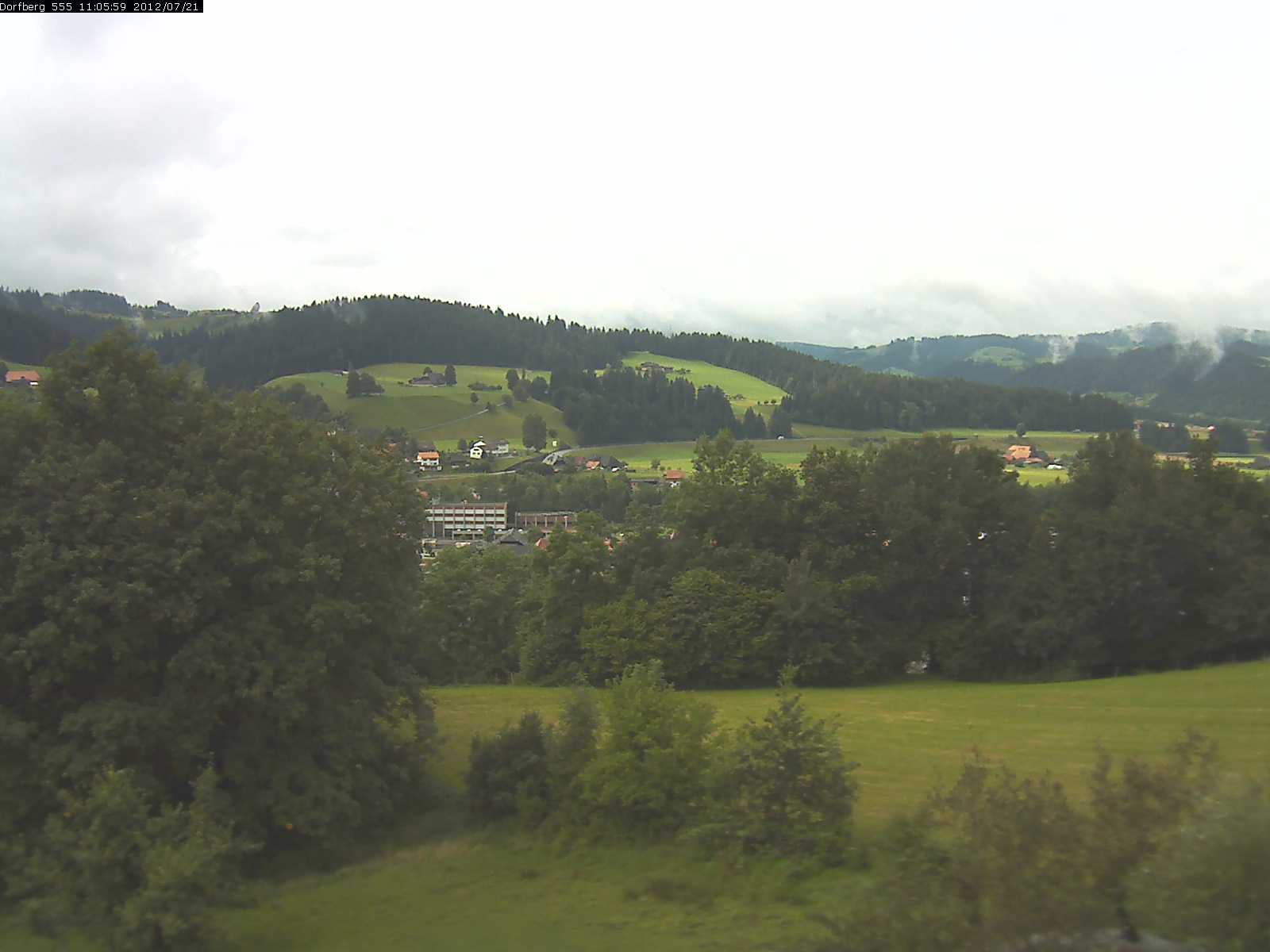 Webcam-Bild: Aussicht vom Dorfberg in Langnau 20120721-110600