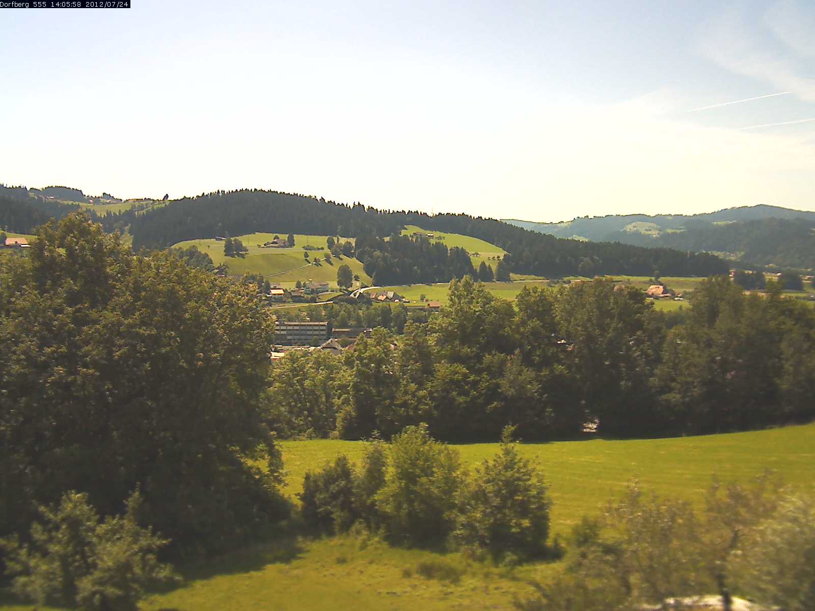 Webcam-Bild: Aussicht vom Dorfberg in Langnau 20120724-140600