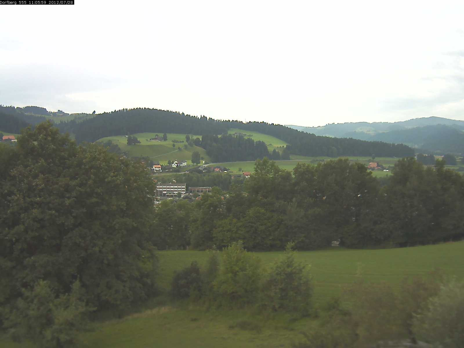 Webcam-Bild: Aussicht vom Dorfberg in Langnau 20120728-110600