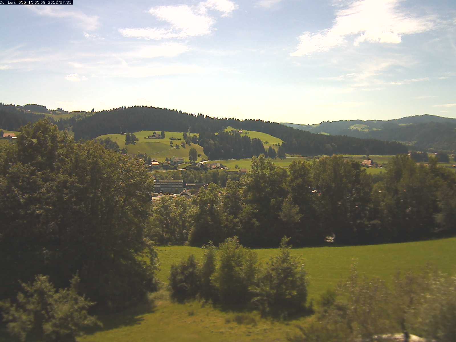 Webcam-Bild: Aussicht vom Dorfberg in Langnau 20120731-150600