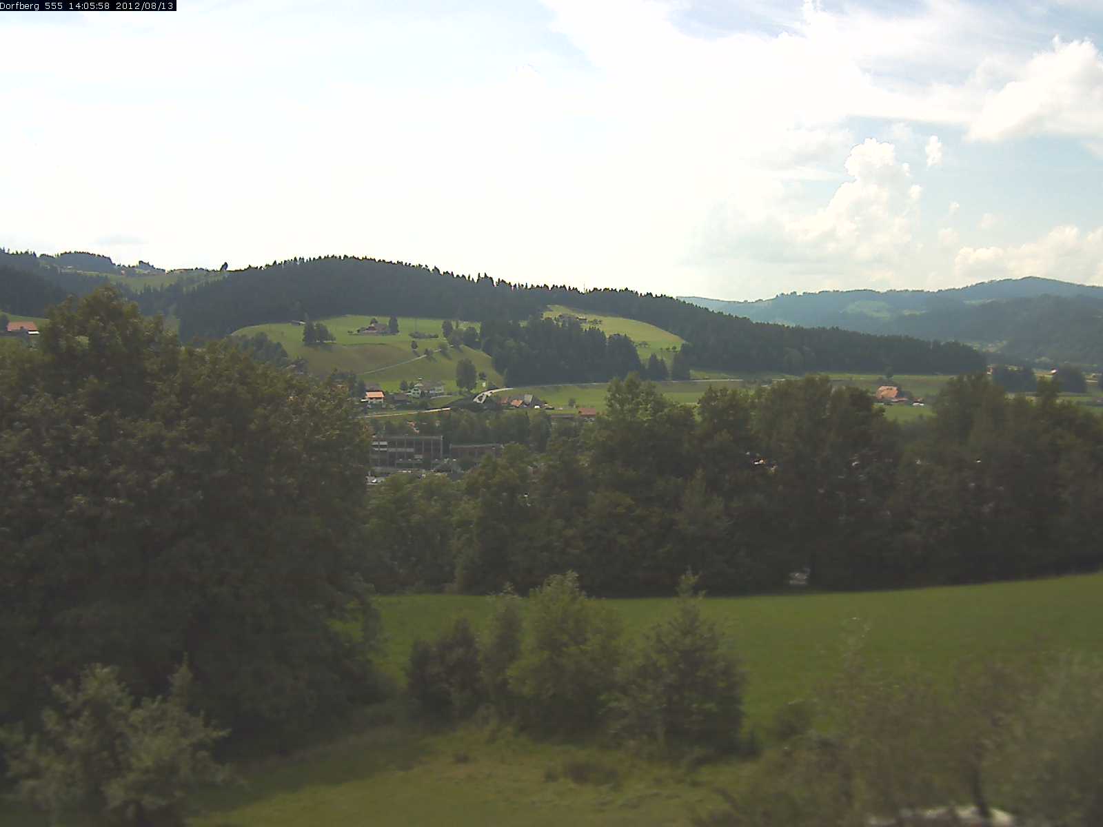 Webcam-Bild: Aussicht vom Dorfberg in Langnau 20120813-140600
