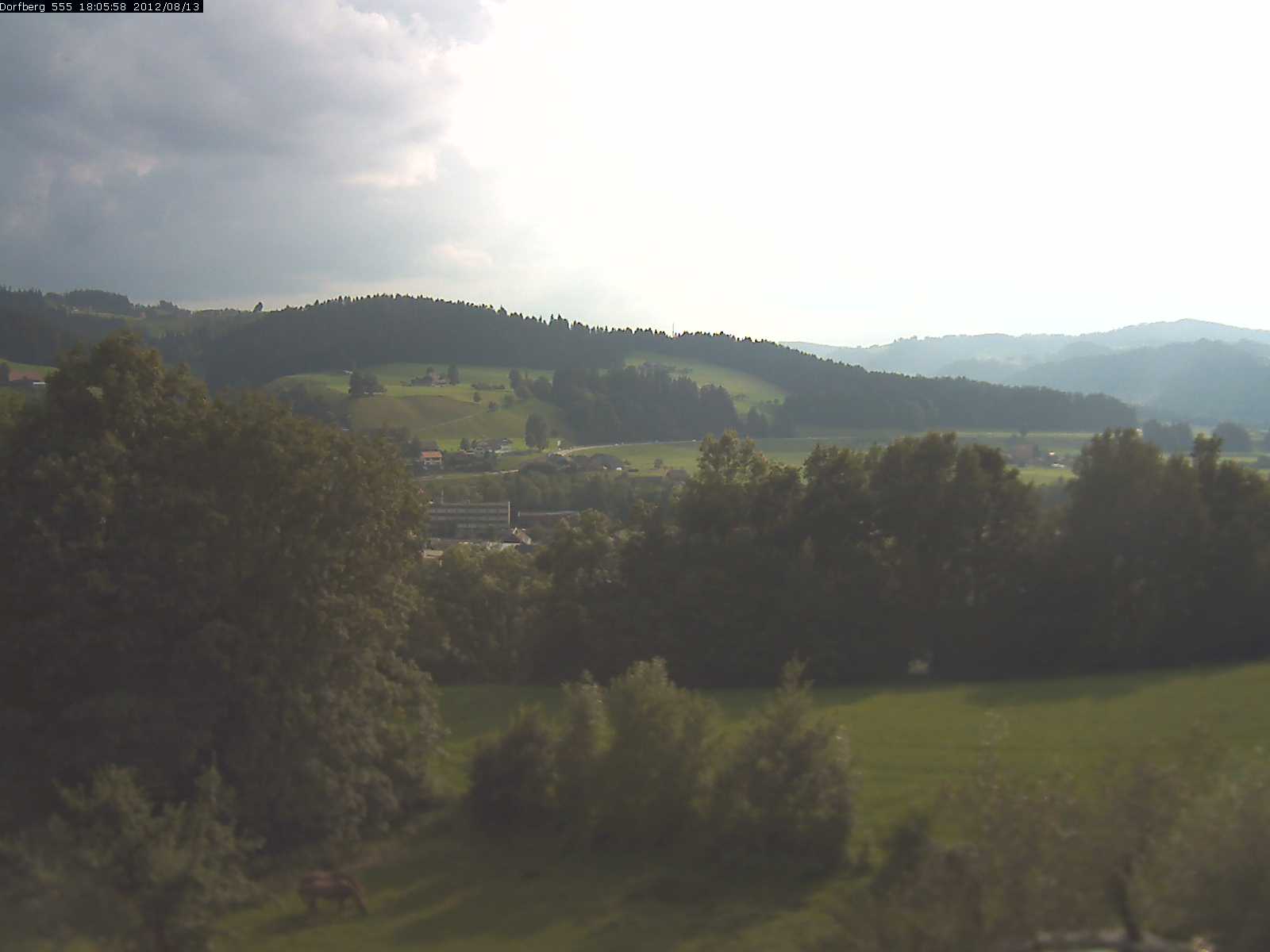 Webcam-Bild: Aussicht vom Dorfberg in Langnau 20120813-180600