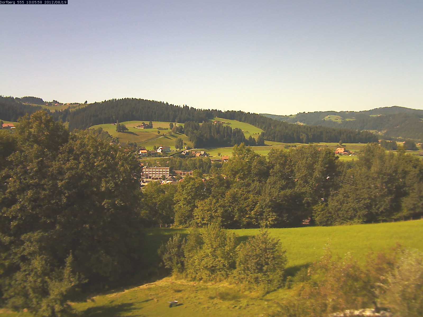 Webcam-Bild: Aussicht vom Dorfberg in Langnau 20120819-100600