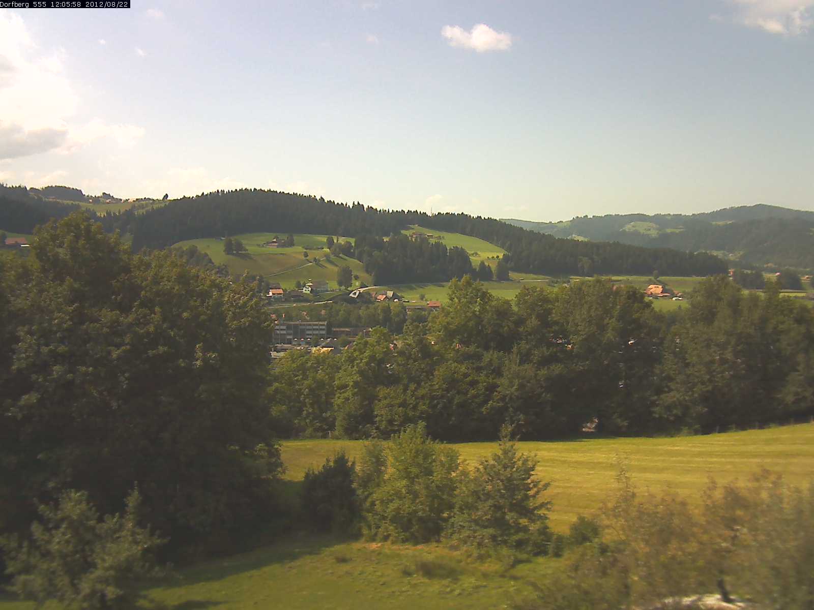 Webcam-Bild: Aussicht vom Dorfberg in Langnau 20120822-120600